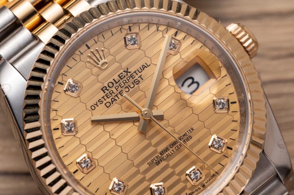 Đồng Hồ Rolex DateJust Bọc Vàng Thật Mặt Nếp Gấp GMF 36mm (1)