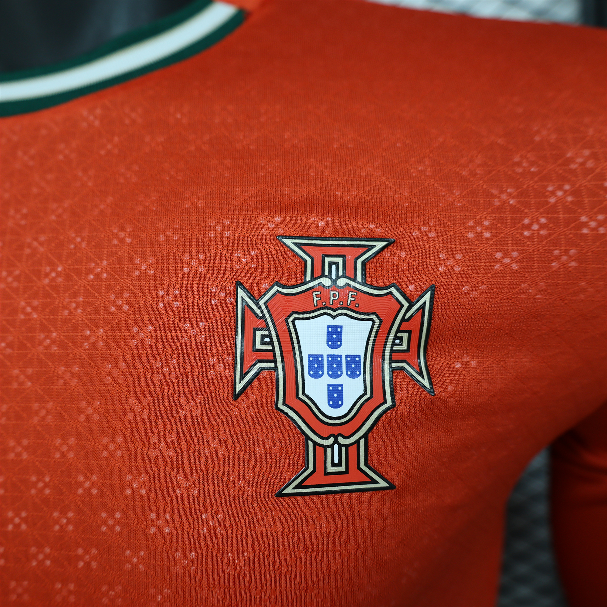 Higojerseys-Portugal 2025-26 Home Long Sleeve Jersey - Player Version