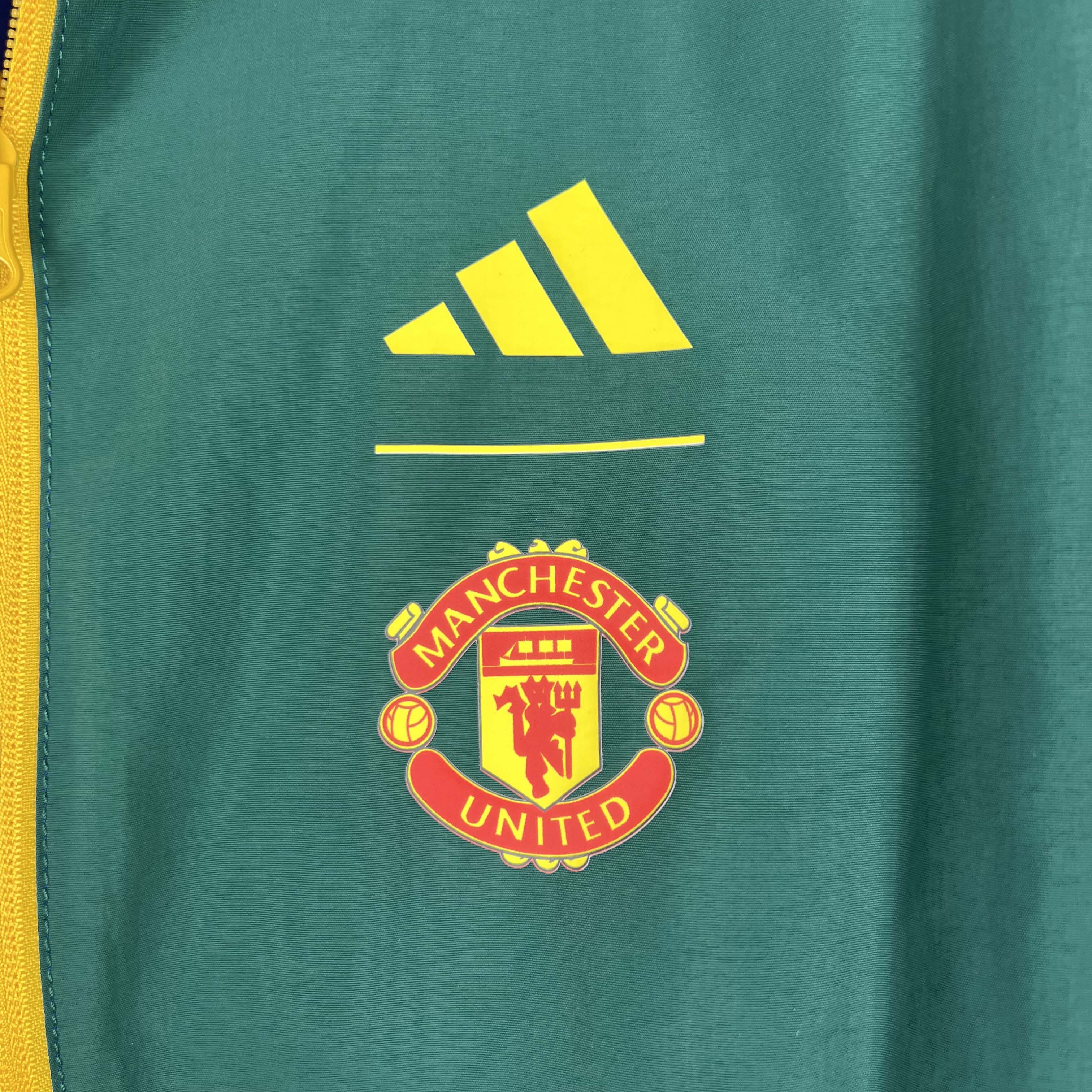 2023/2024 Manchester United Reversible Windbreaker(Blue-Green)Soccer Jersey 1:1 Thai Quality:football jersey mysite: unitedjerseyfootball 邓江浪:football