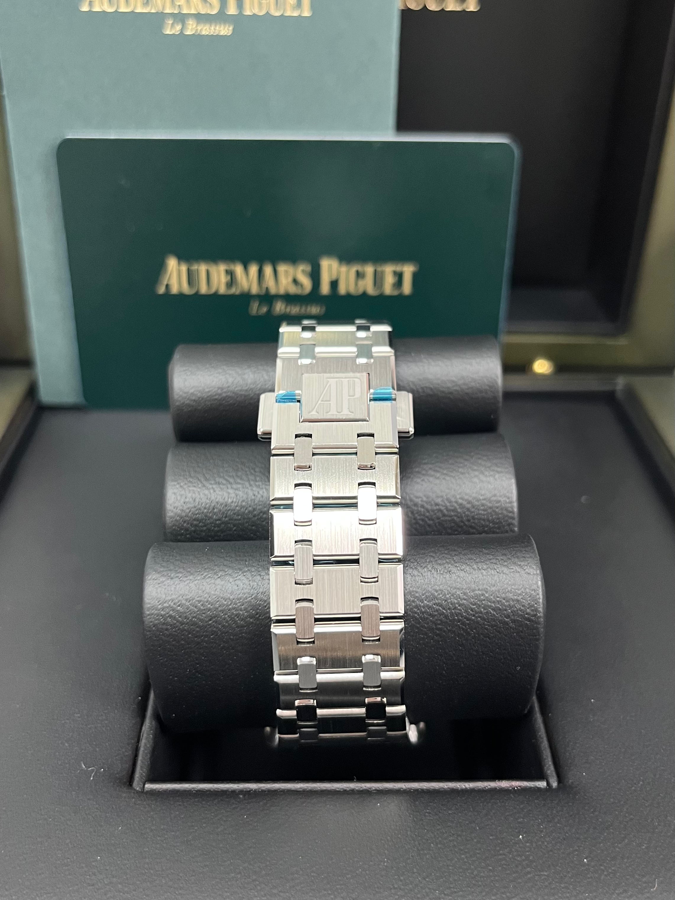 Watch 4