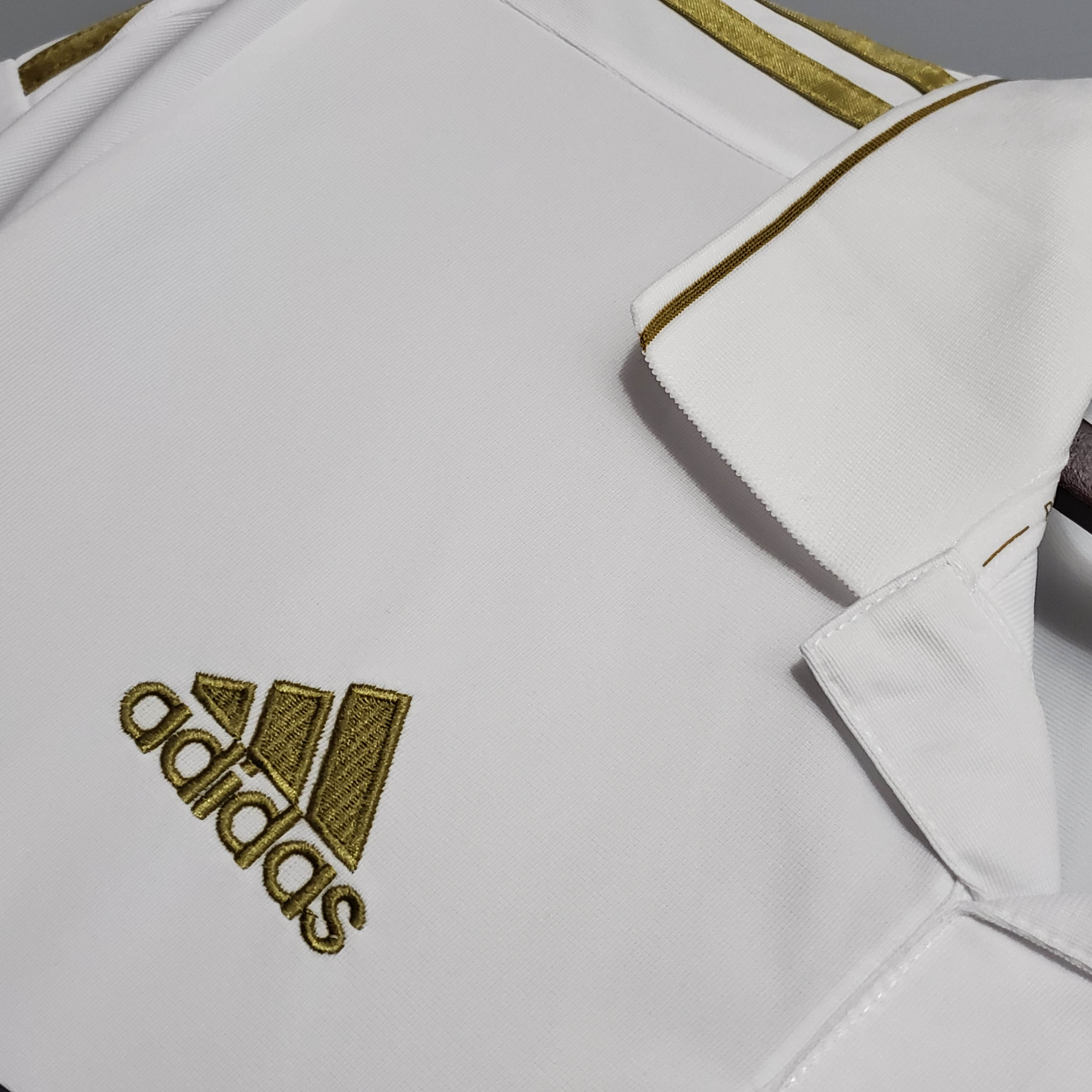 2011/2012 Retro Real Madrid Home:football jersey mysite: unitedjerseyfootball 邓江浪:football