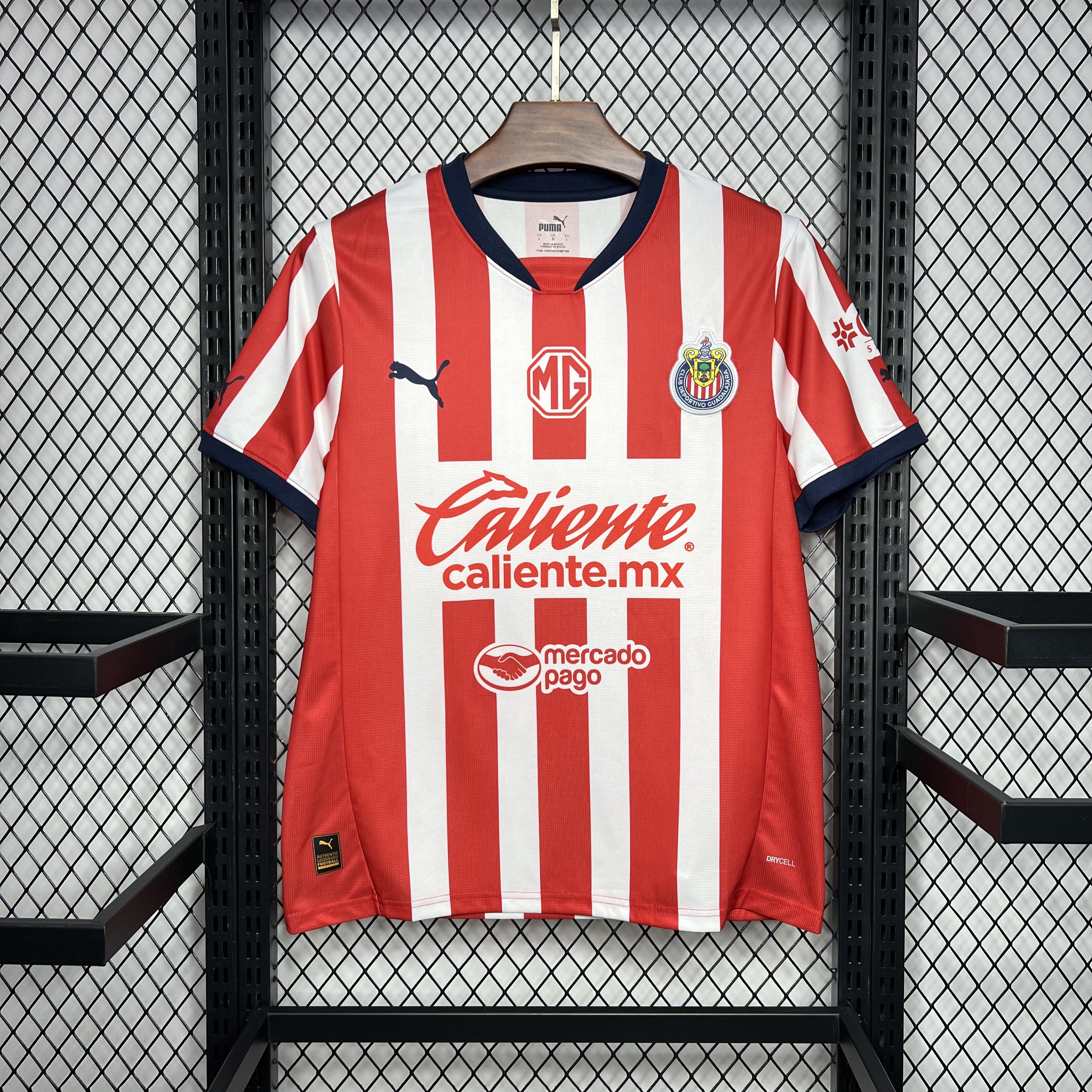 Higojerseys-Chivas de Guadalajara 24-25 Home Stadium Jersey - Fans Version