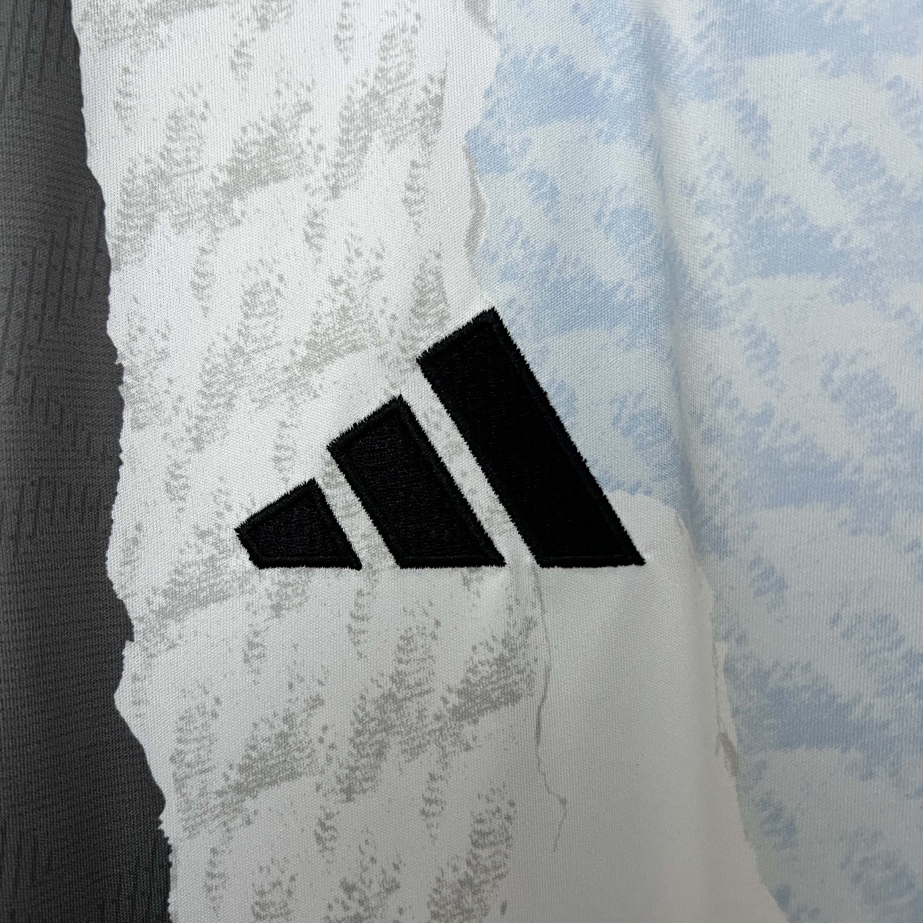 2025/2026 Real Madrid Training Wear Football Shirt 1:1 Thai Quality:football jersey mysite: unitedjerseyfootball 邓江浪:football