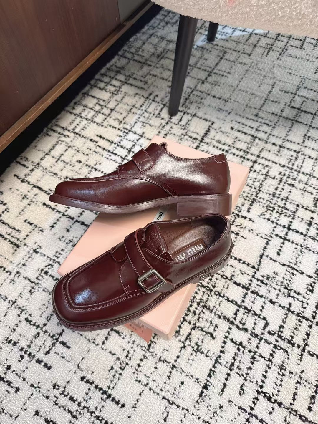 SQUARE TOE OXFORD IN SANGRIA RED SHINY CALFSKIN、mysite、Cacoeks