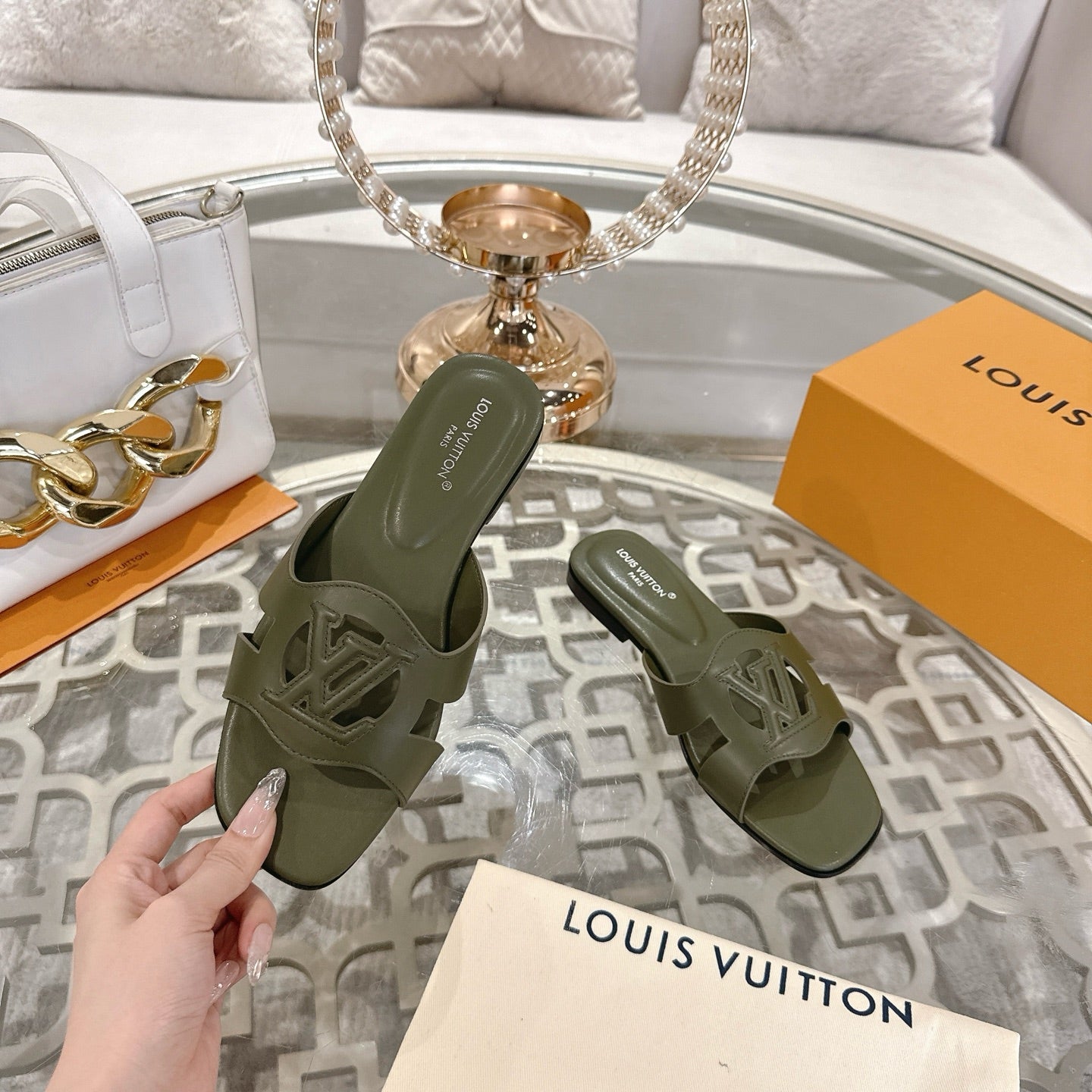 ISOLA FLAT SLIDE IN ARMY GREEN CALFSKIN、mysite、Cacoeks