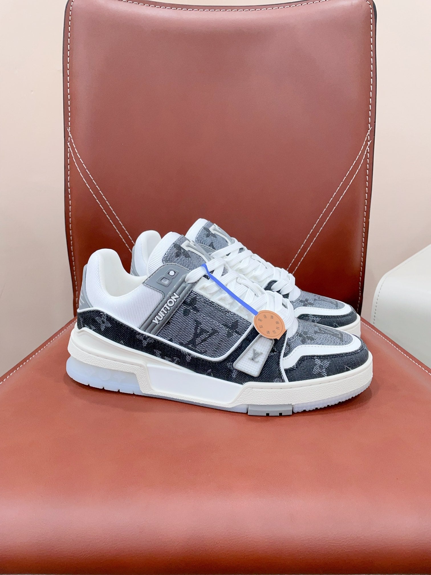 LV TRAINER SNEAKER IN DOVE GRAY MONOGRAM DENIM、mysite、Cacoeks