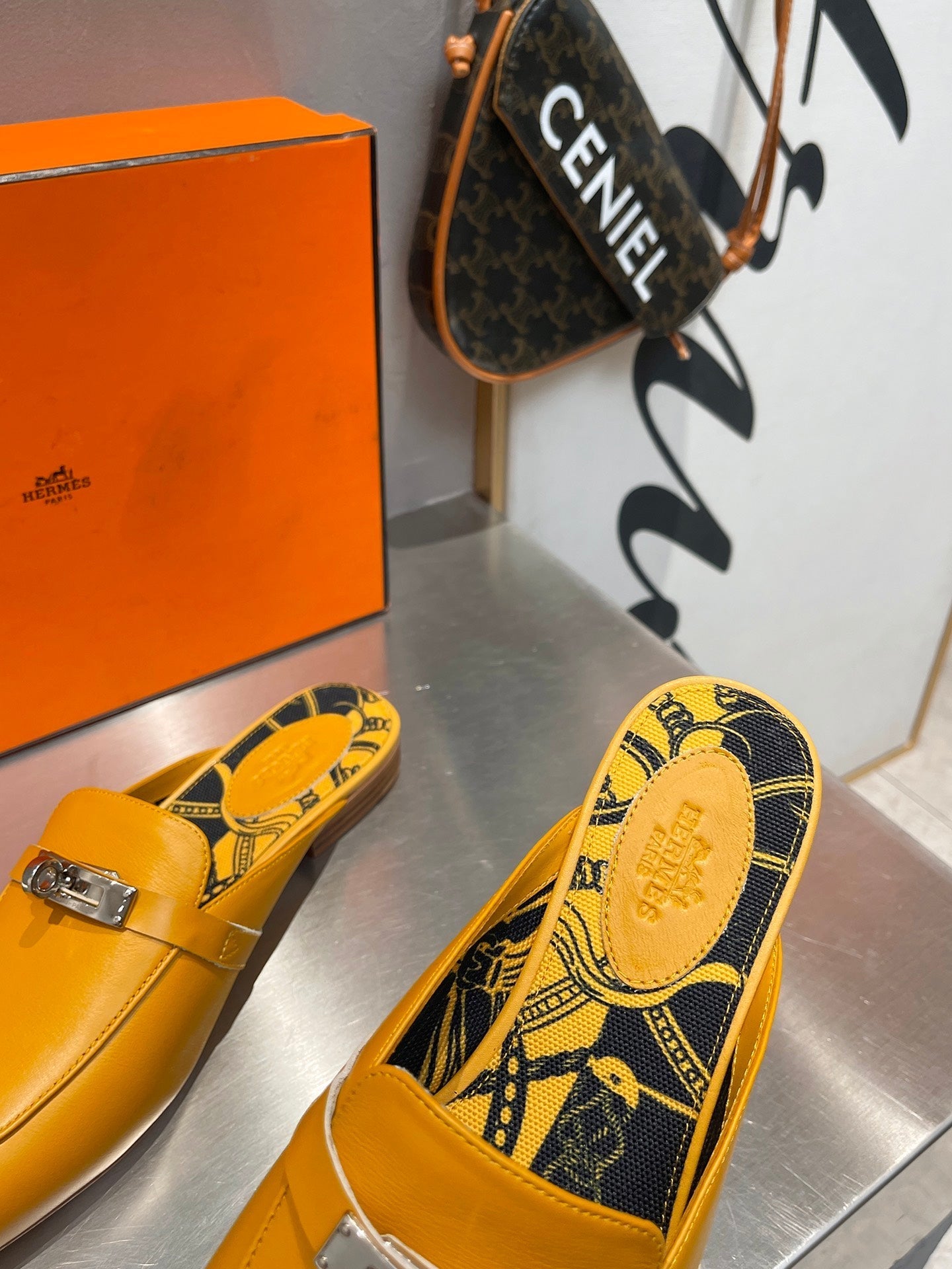 0Z MULE AMBER CALFSKIN WITH PATTERN、mysite、Cacoeks