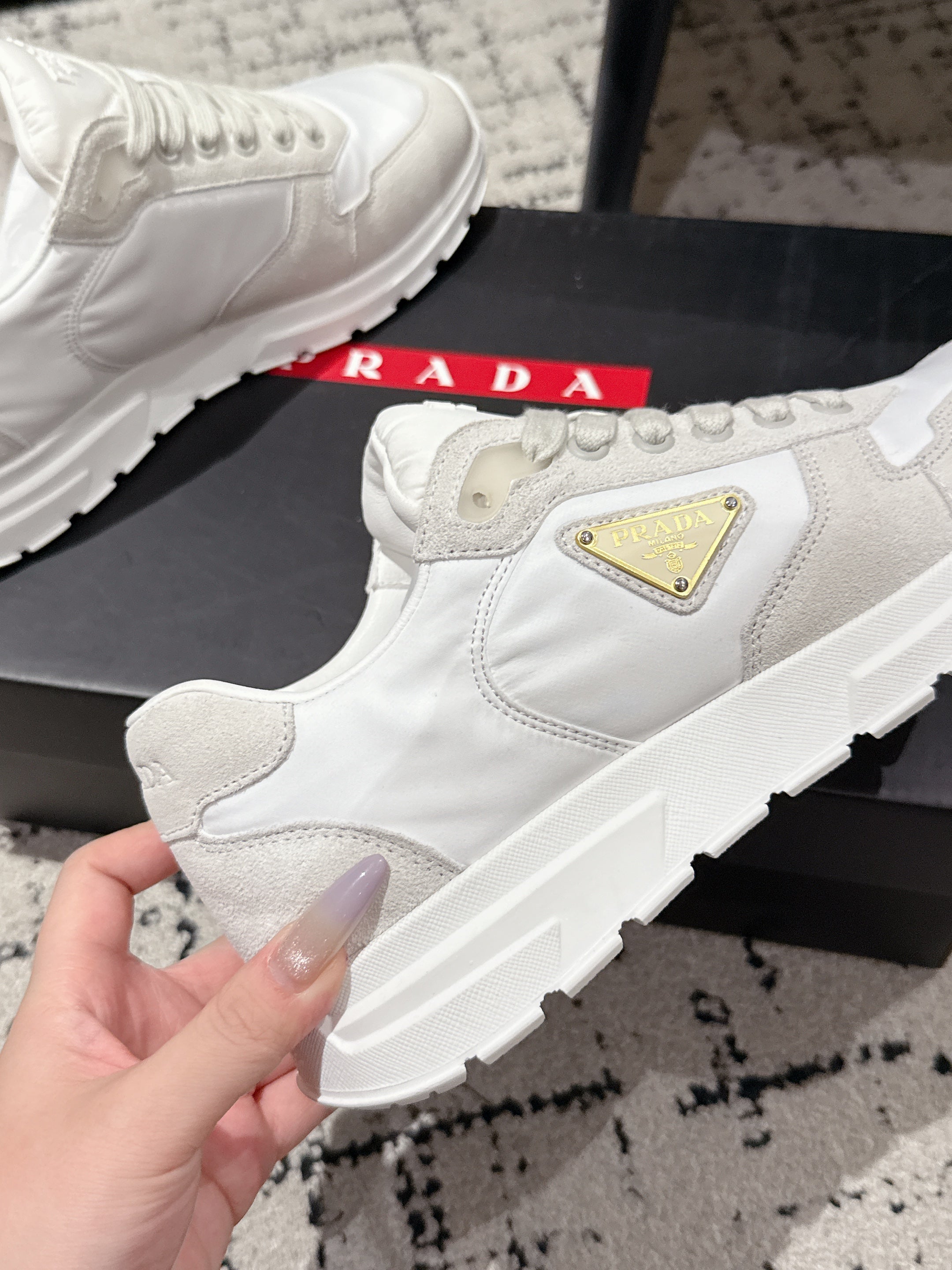 PRADA 25S MEN SNEAKERS LOGO IN WHITE NUBUCK AND CANVAS、mysite、Cacoeks