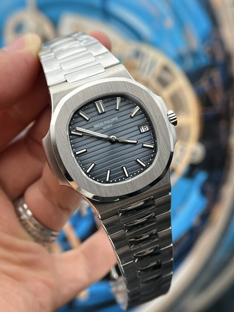 Đồng Hồ Patek Philippe Nautilus 5811 Replica 11 Nhà Máy 3K 41mm (1)