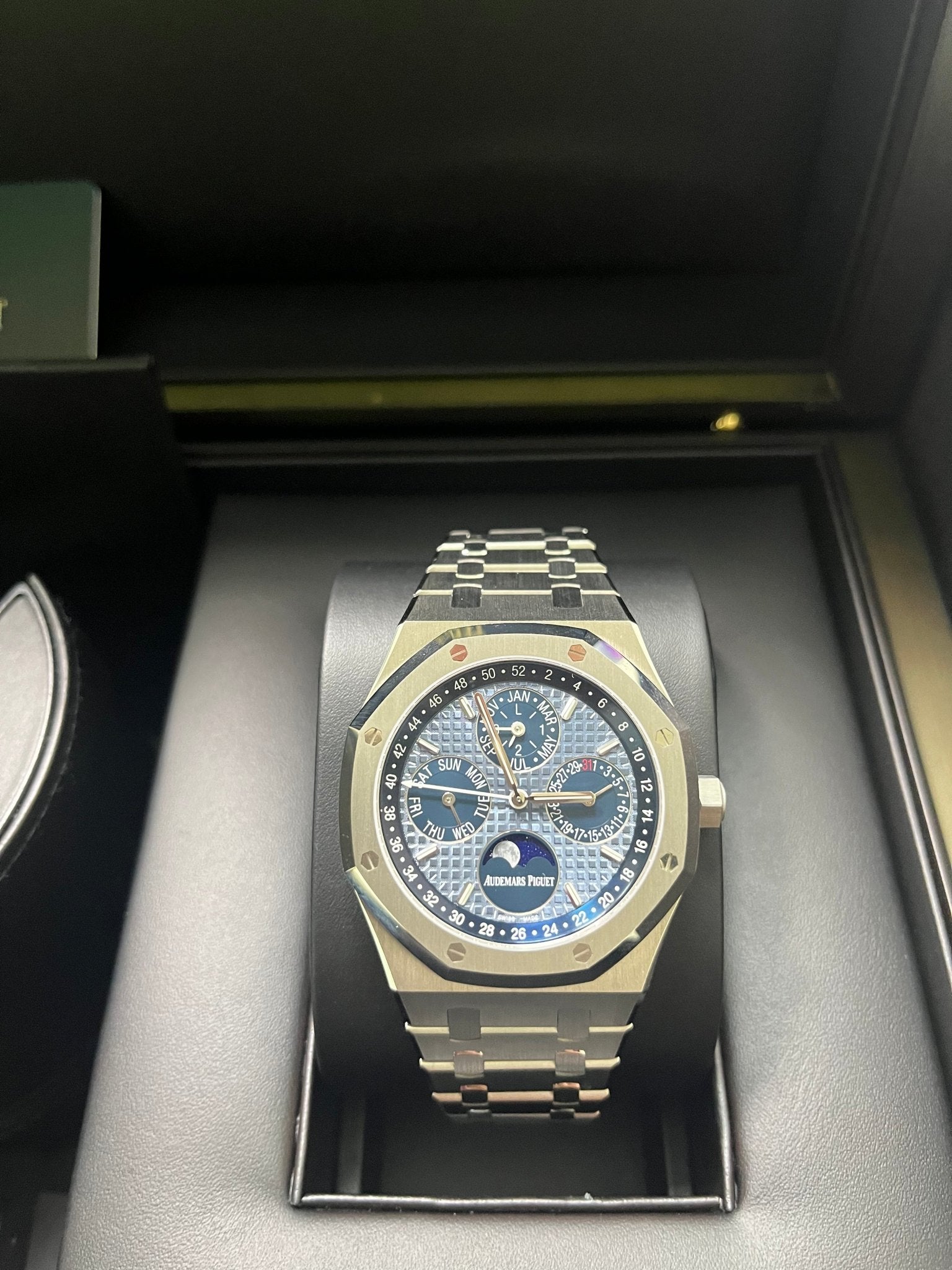 Watch 1