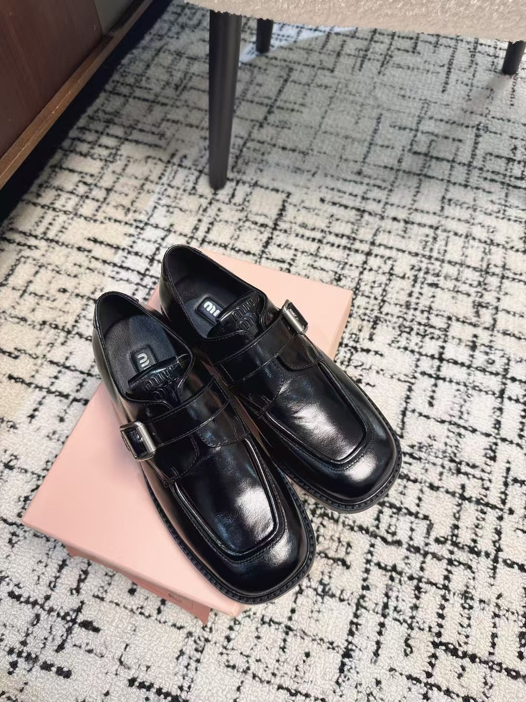 SQUARE TOE OXFORD IN BLACK SHINY CALFSKIN、mysite、Cacoeks