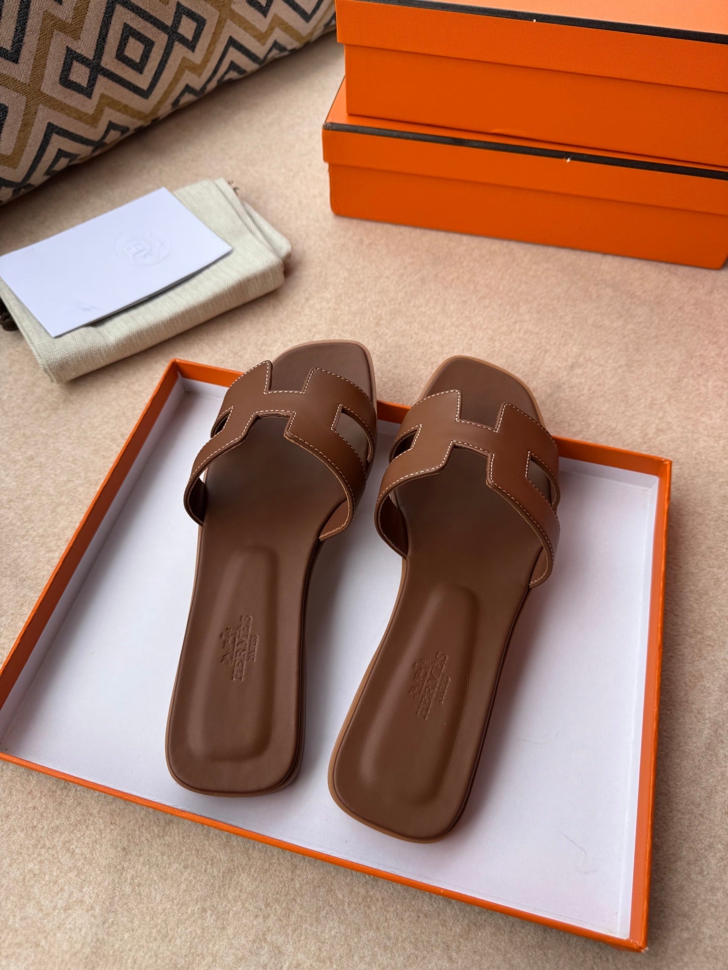 0RAN SANDALS IN PECAN BROWN CALFSKIN、mysite、Cacoeks