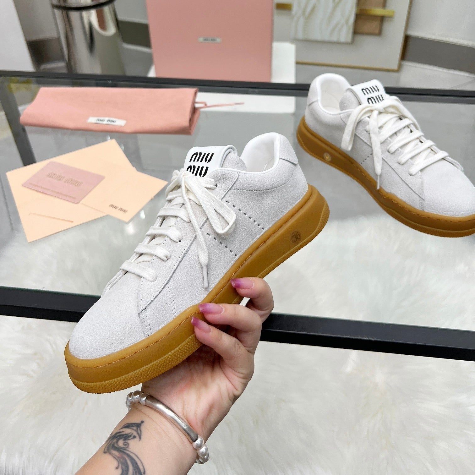 ECRU SNEAKERS IN LIGHT GREY SUEDE、mysite、Cacoeks