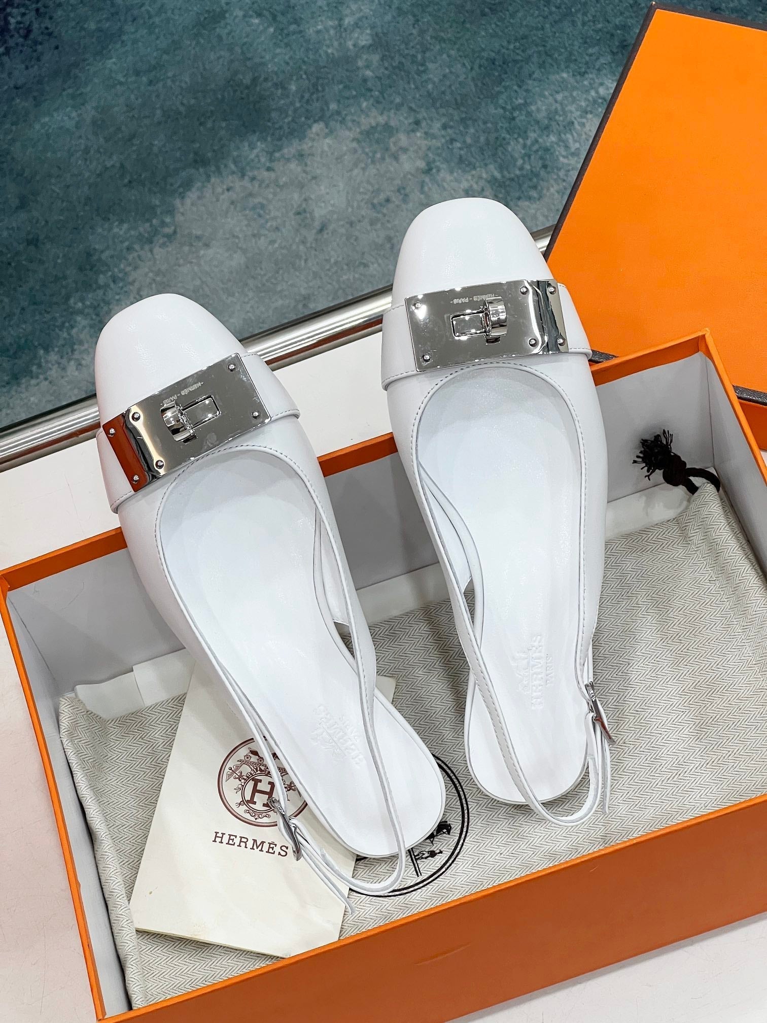 INNOCENTE SLINGBACK WHITE CALFSKIN、mysite、Cacoeks