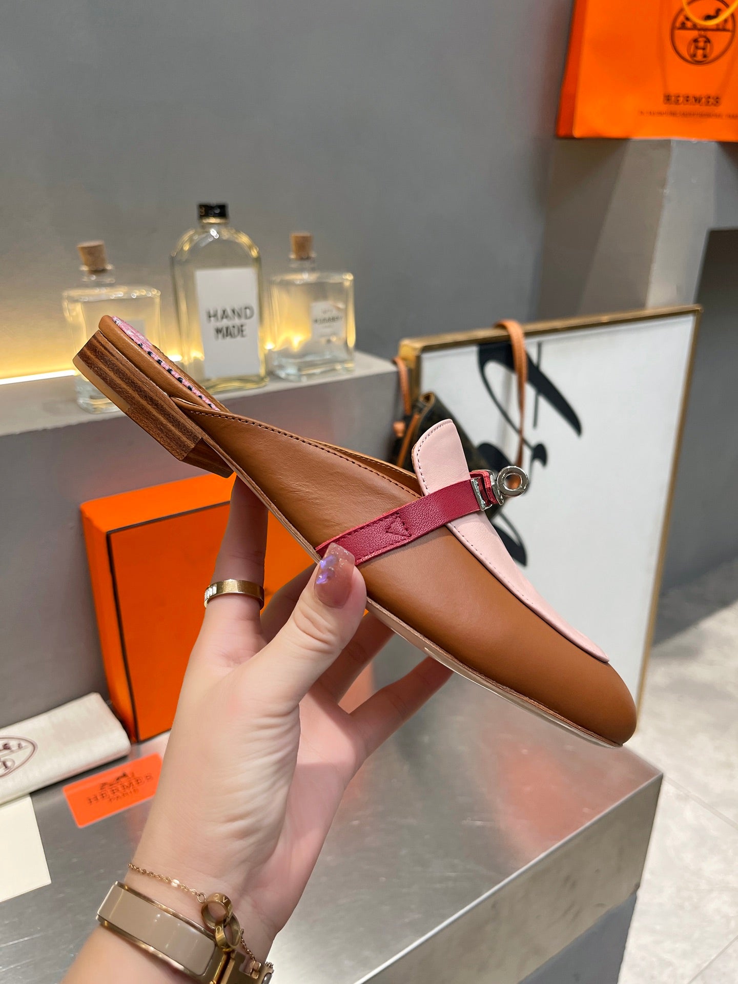 0Z MULE CARAMEL AND PASTEL PINK CALFSKIN WITH PATTERN、mysite、Cacoeks