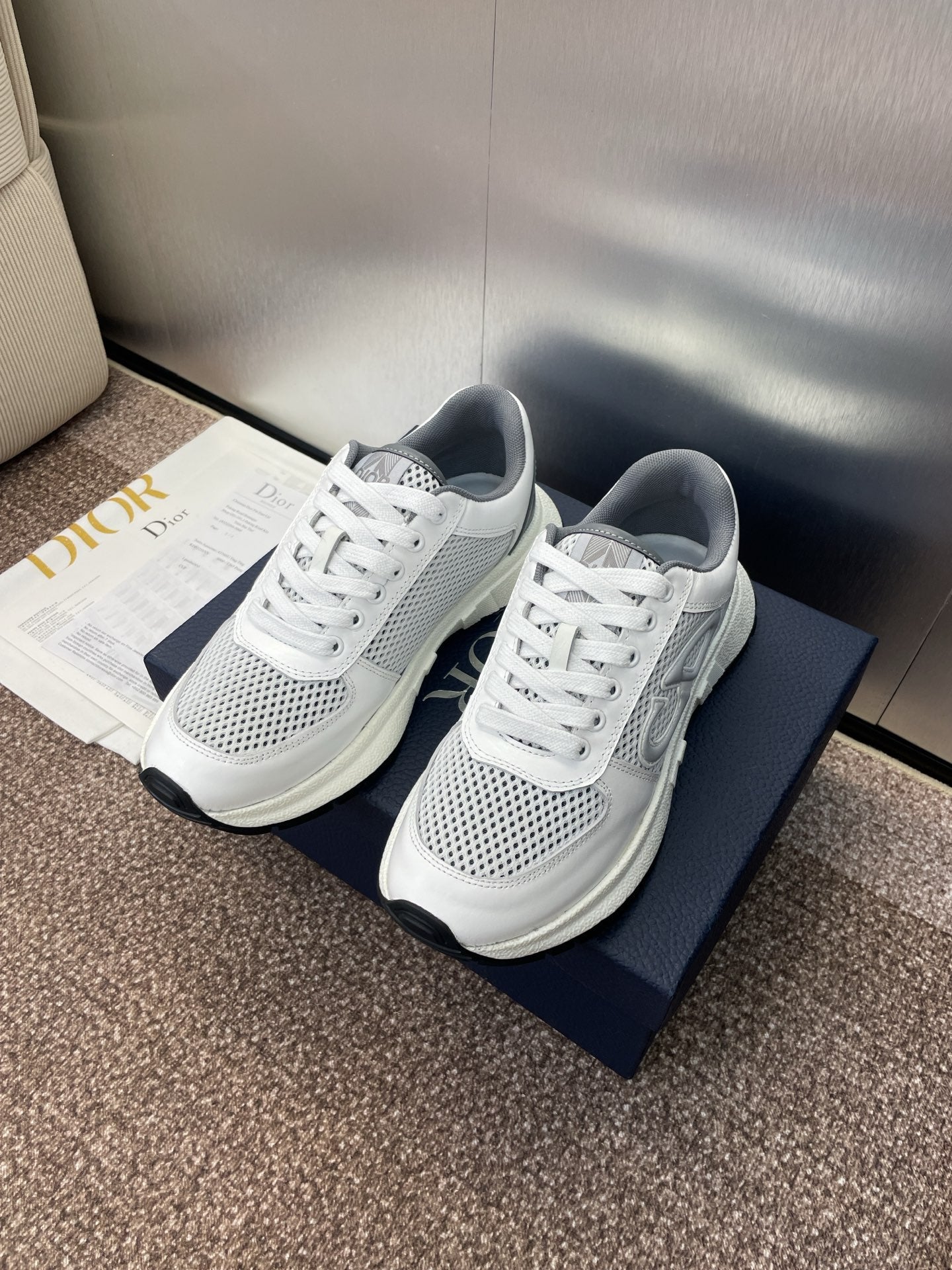 DIOR 25S D-RUN'N COUPLE SNEAKERS IN WHITE GRAY CALFSKIN AND MESH、mysite、Cacoeks