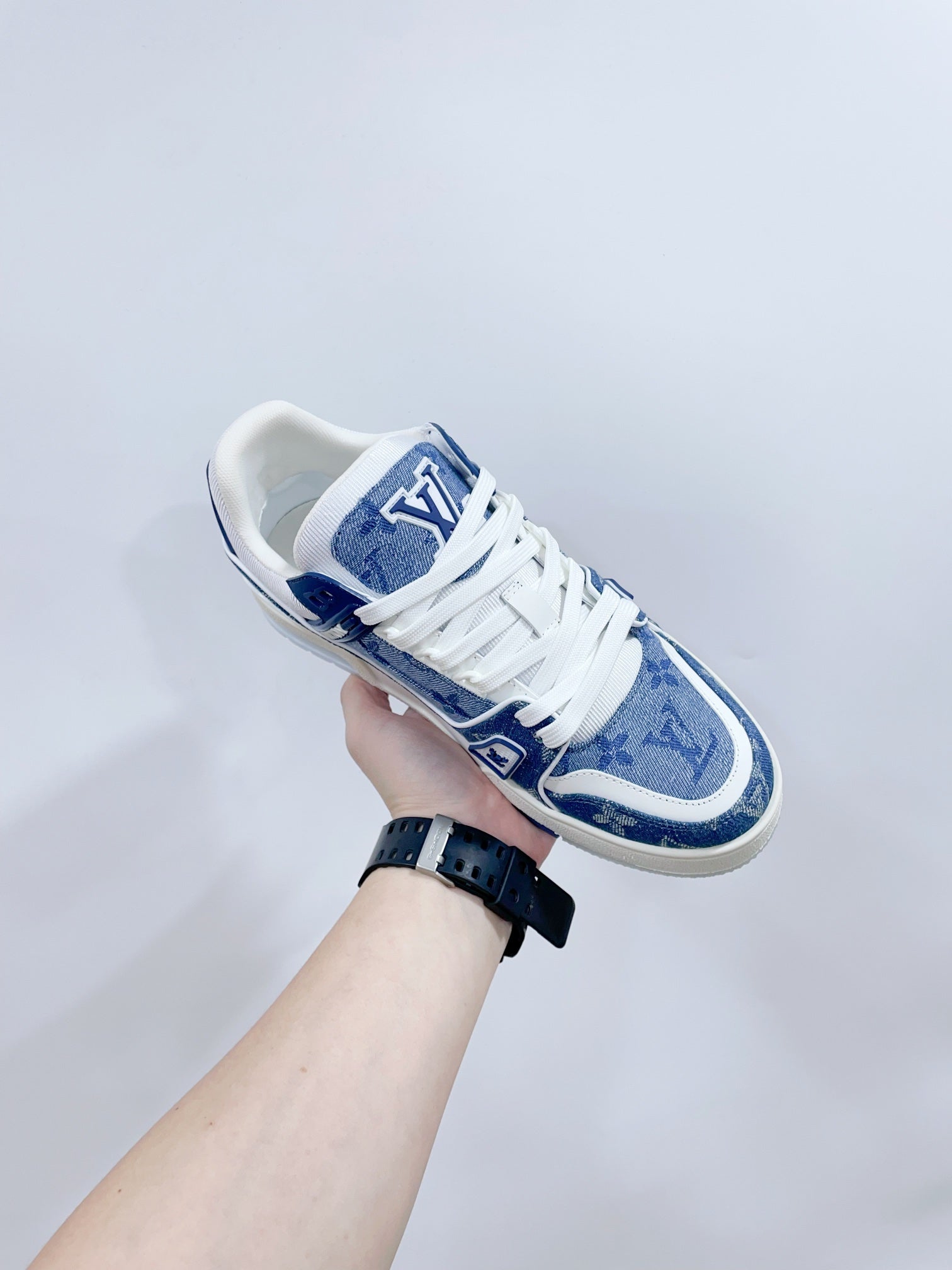 LV TRAINER SNEAKER IN CERULEAN BLUE MONOGRAM DENIM、mysite、Cacoeks