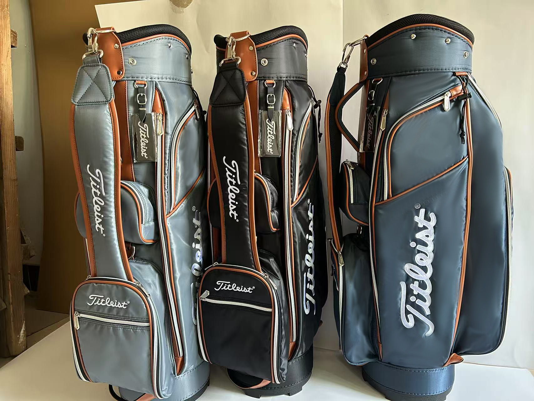 TITLESIT TAYLORMADE G/FORE GOLF BAG