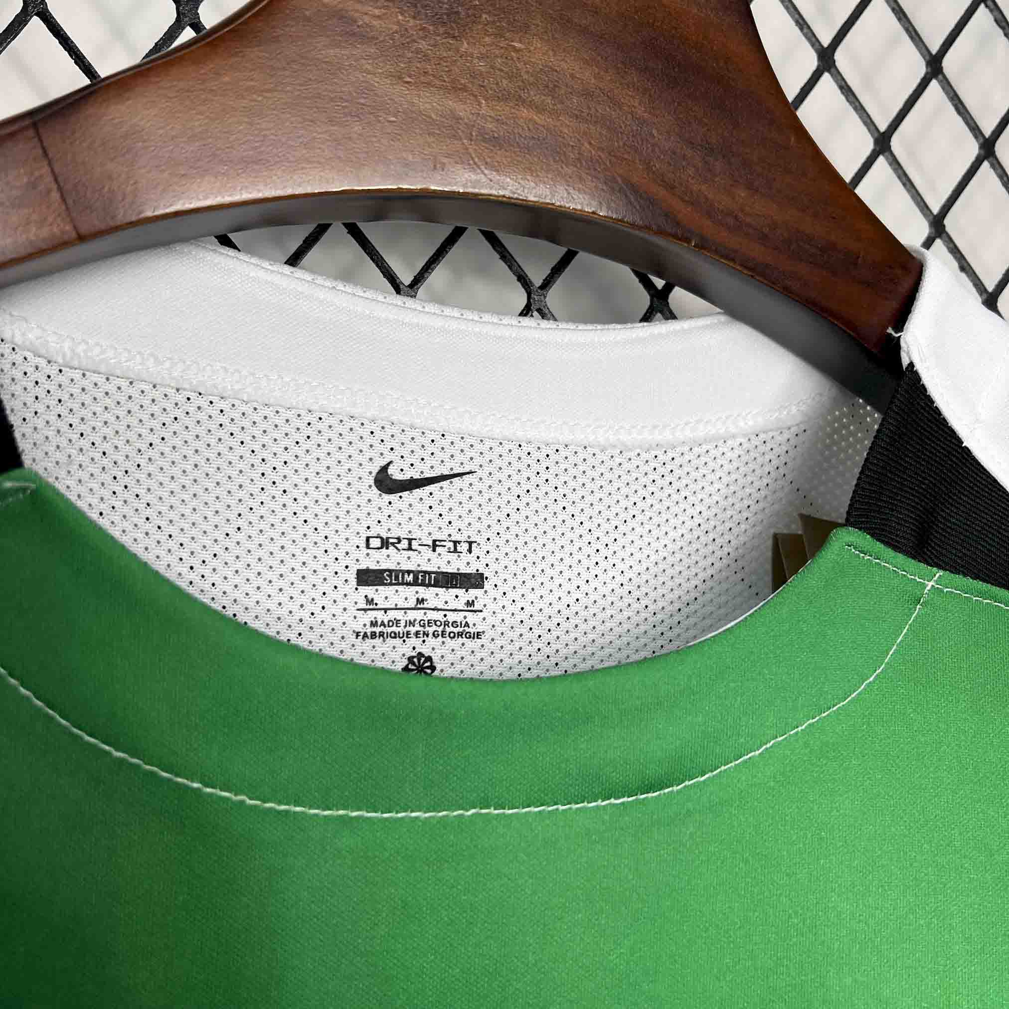 ManixJersey.com | Sporting CP Portugal 24-25 Stromp Special Edition Jersey with Chest Patch - Fans Version -Customize Name, Number and Patch | Worldwide Shipping