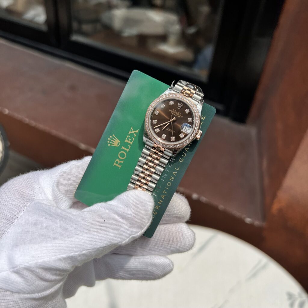 Đồng Hồ Rolex DateJust Nữ Đính Đá Mặt Chocolate Fake 11 EW 31mm (1)