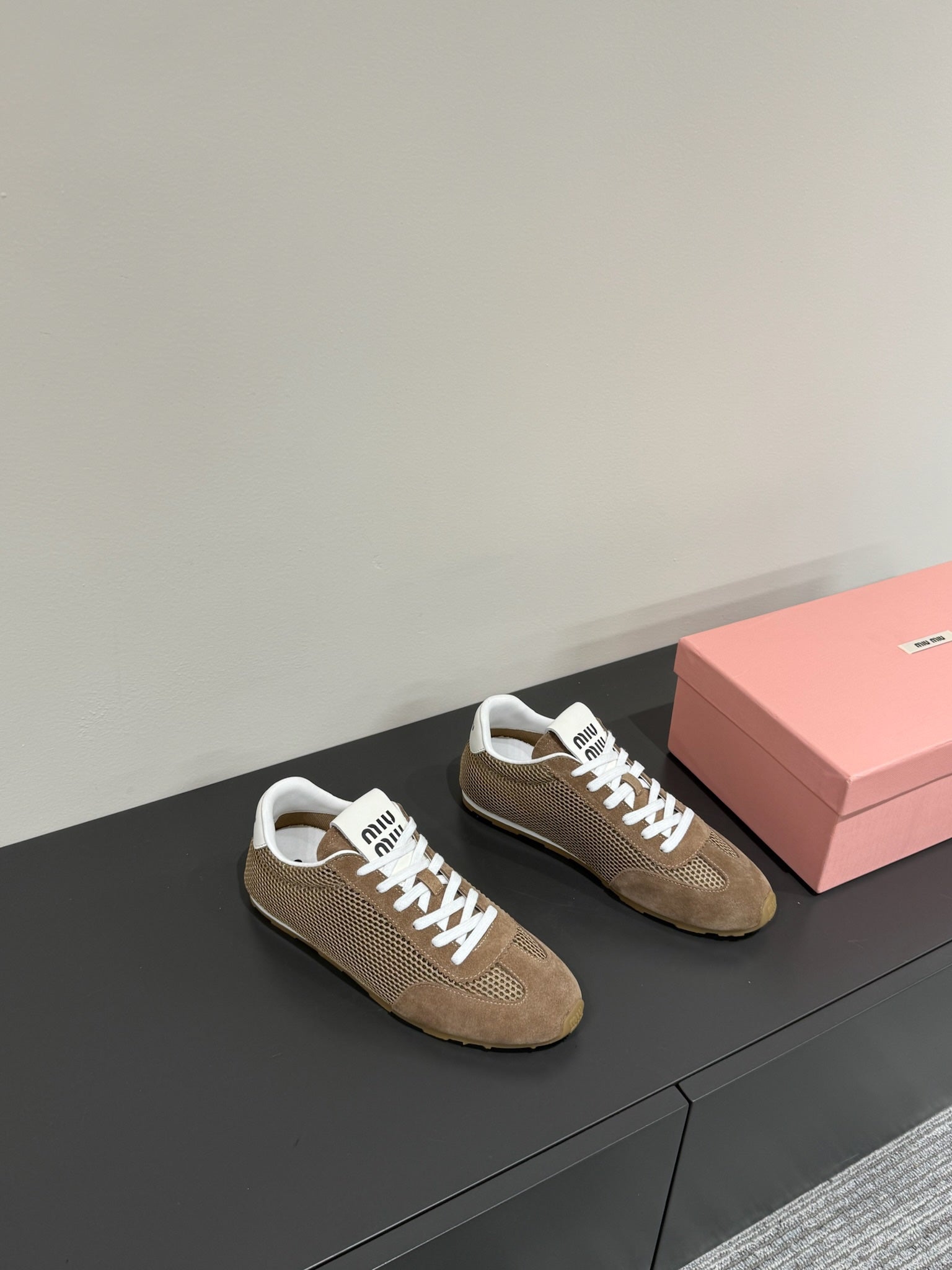 RETRO SNEAKERS IN COFFEE BROWN MESH AND SUEDE、mysite、Cacoeks