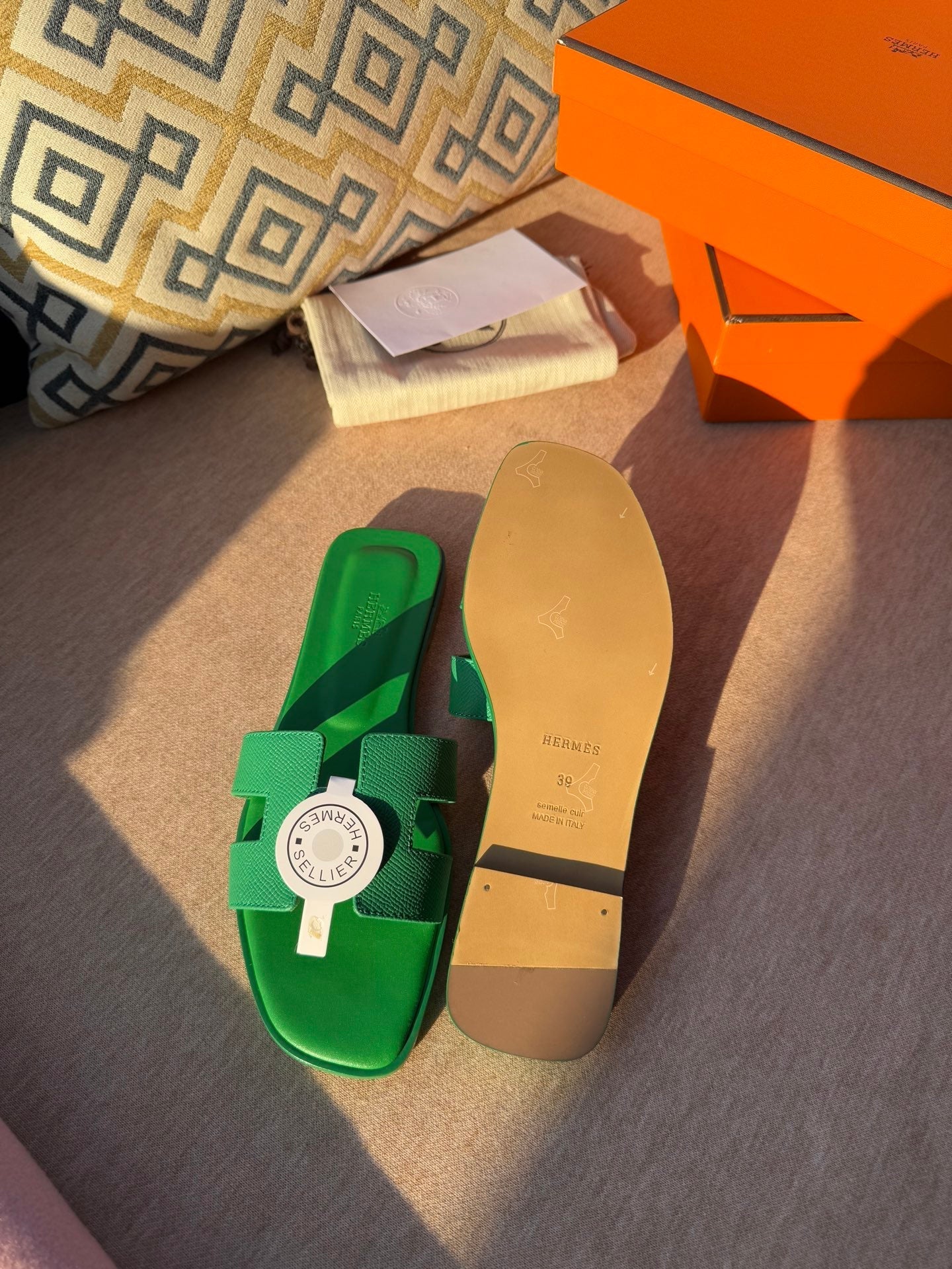 0RAN SANDALS IN SHAMROCK GREEN CALFSKIN、mysite、Cacoeks