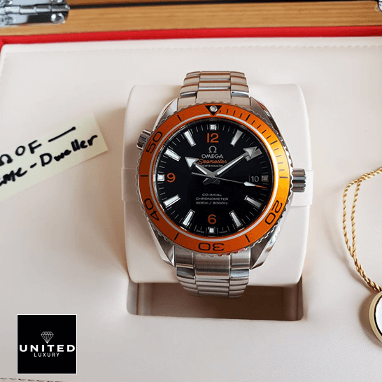 Omega Seamaster Orange Bezel Çelik Replika kutuda