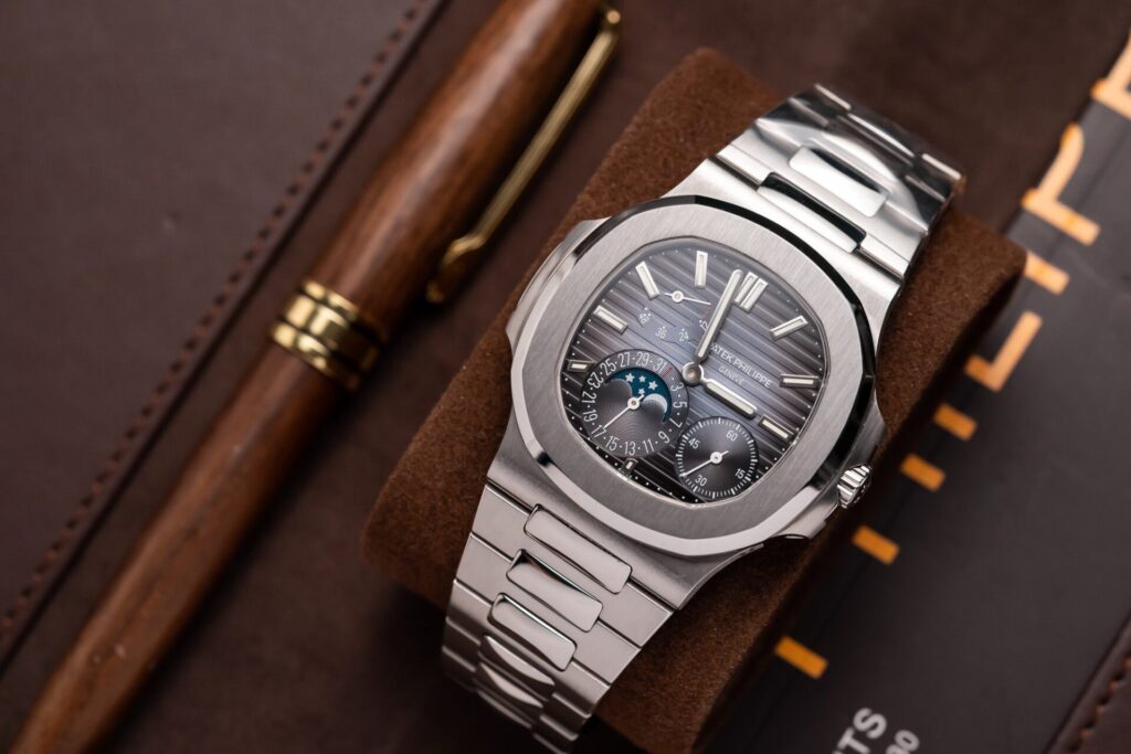 Đồng Hồ Patek Philippe Nautilus 5712 Replica 11 PPF V2 Full Chức Năng (8)
