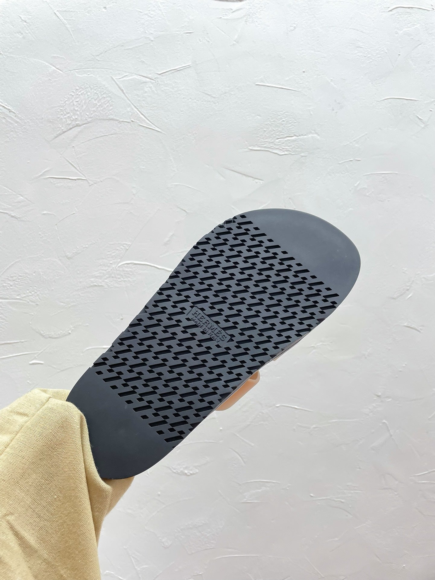 CHYPRE SANDAL COPPER LAMBSKIN WITH H BUCKLE、mysite、Cacoeks