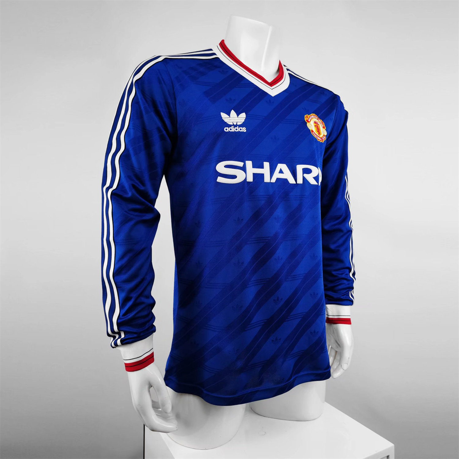 ManixJersey.com | Retro Manchester United 86-88 Third Long Sleeve Jersey -Customize Name, Number and Patch | Worldwide Shipping