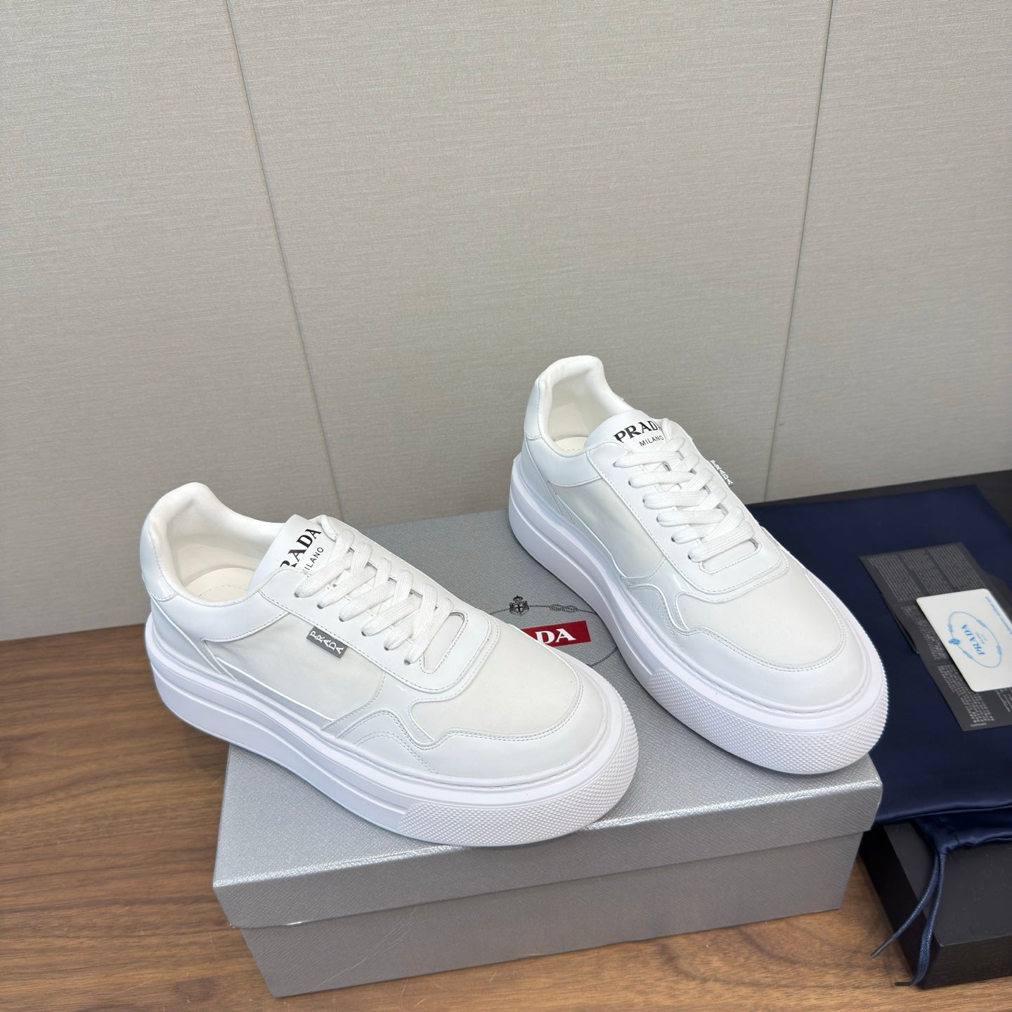 PRADA 25S DOWNTOWN BOLD SNEAKERS 45MM IN WHITE CALFSKIN、mysite、Cacoeks