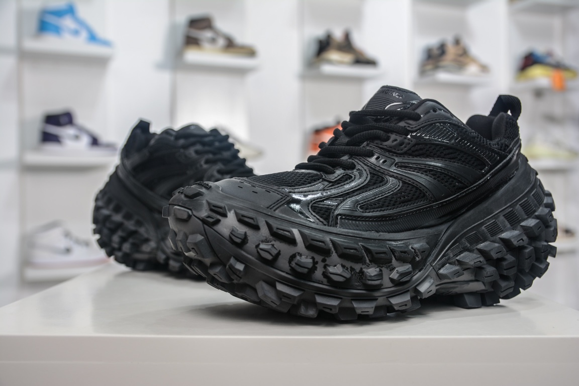 Balenciaga Defender Sneaker in Black、mysite、Cacoeks