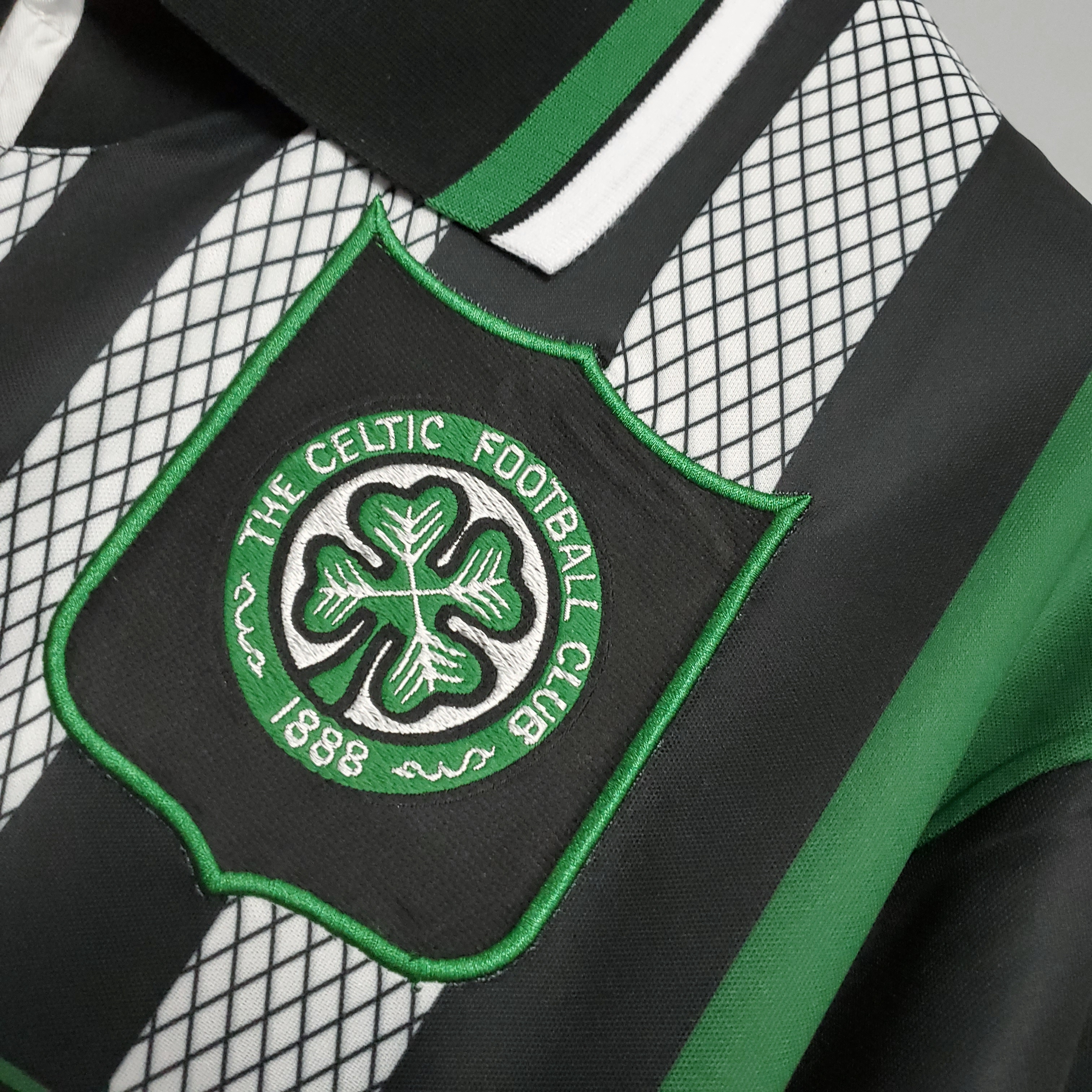 ManixJersey.com | Retro Celtic 1994-95 Away Stadium Jersey -Customize Name, Number and Patch | Worldwide Shipping