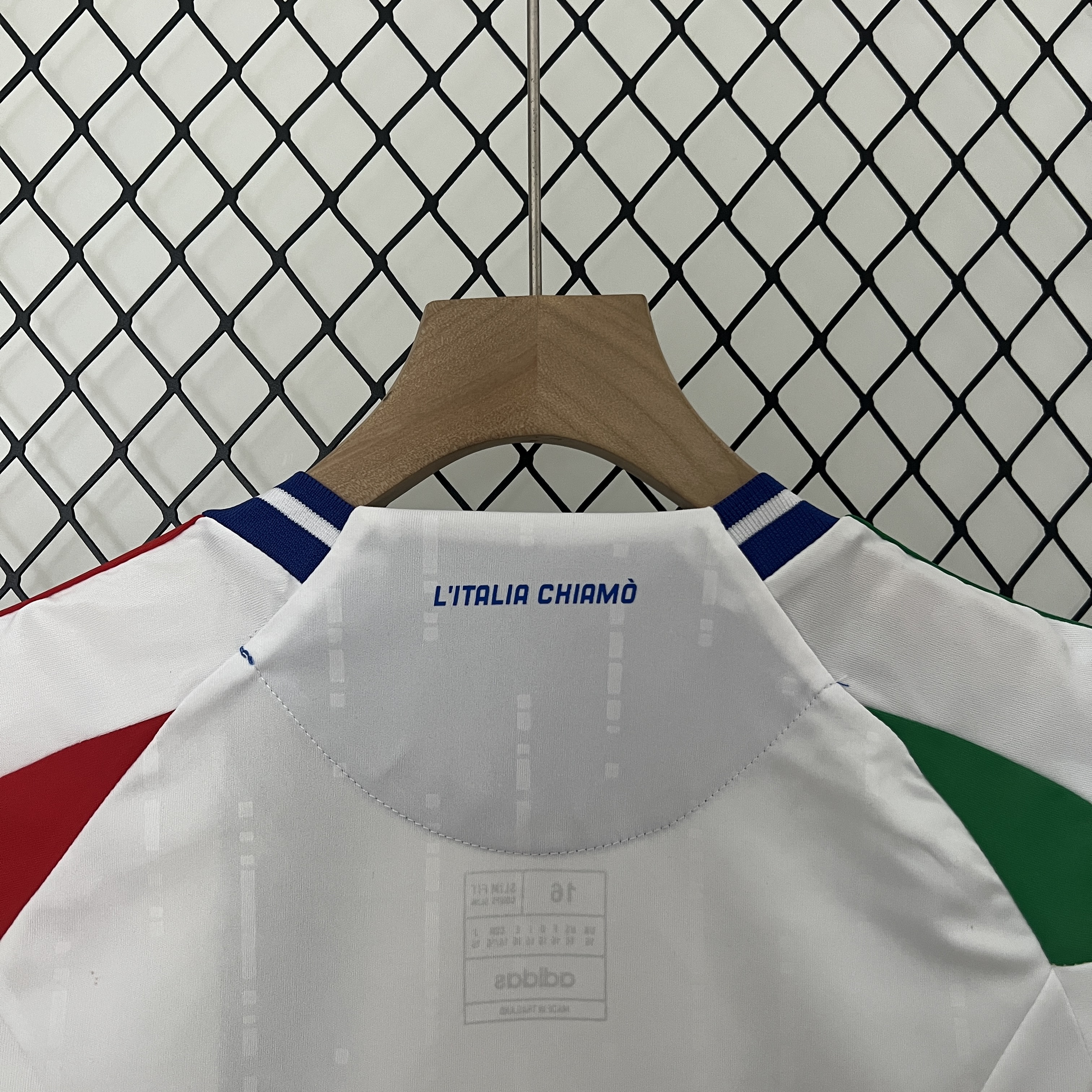 GlobeJersey-Italy 2024 Away Stadium Kids Kit