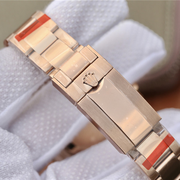 兼职  林炎: luxecystore