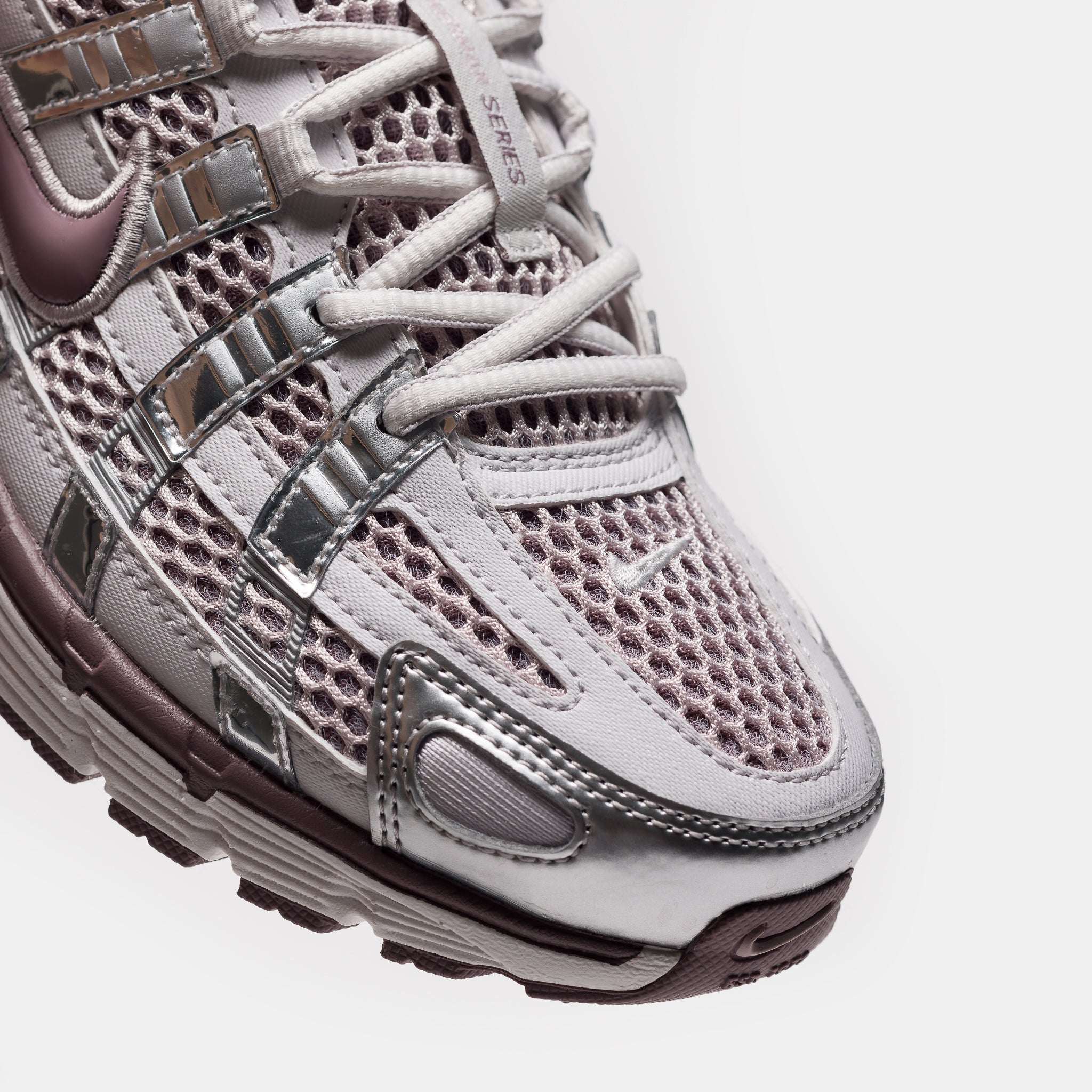 P-6000 Sneaker in Platinum Violet/Taupe Grey/Vast Grey