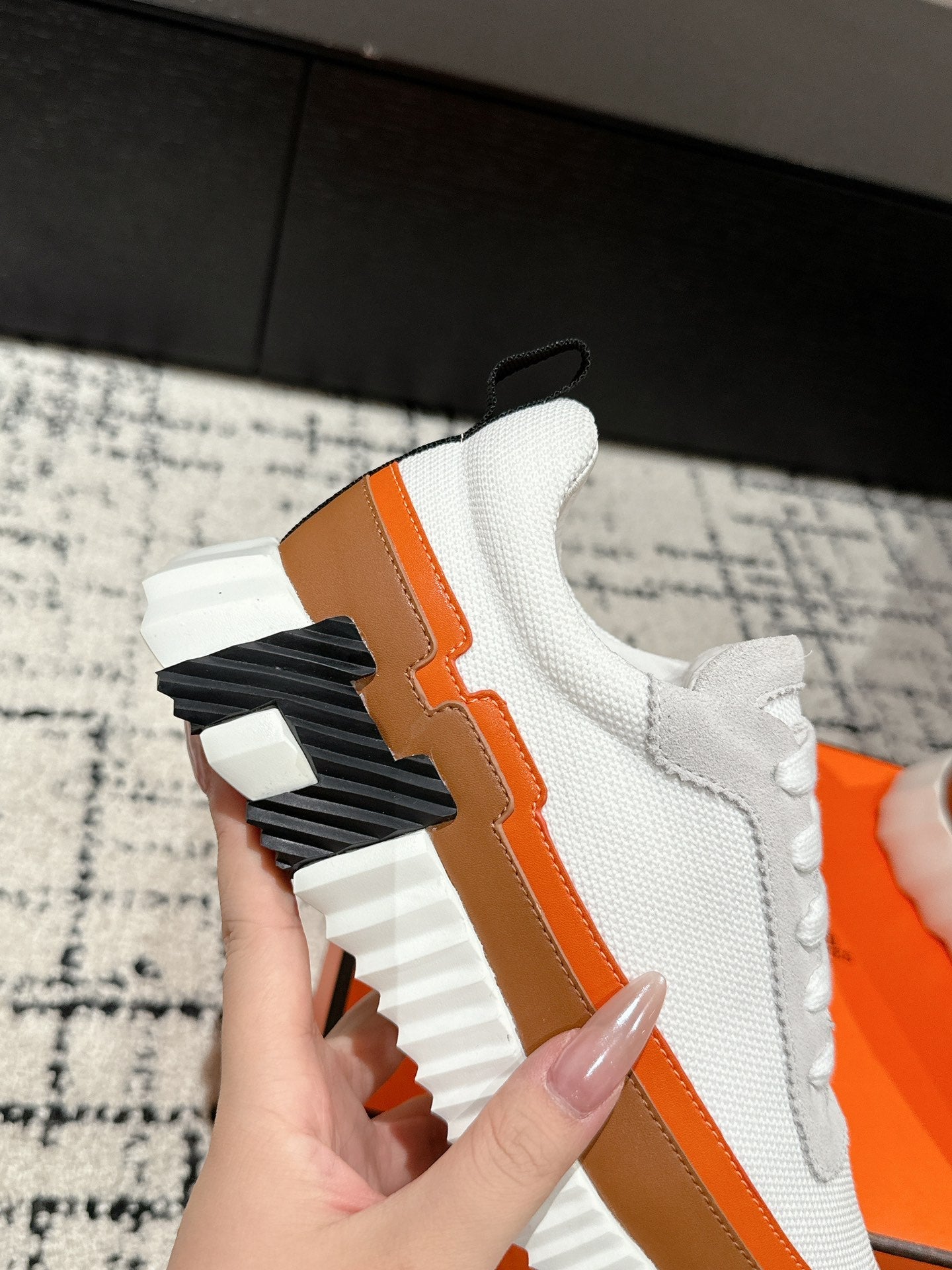 BOUNCING SNEAKER IN BRONZE BROWN CALFSKIN AND WHITE FABRIC、mysite、Cacoeks