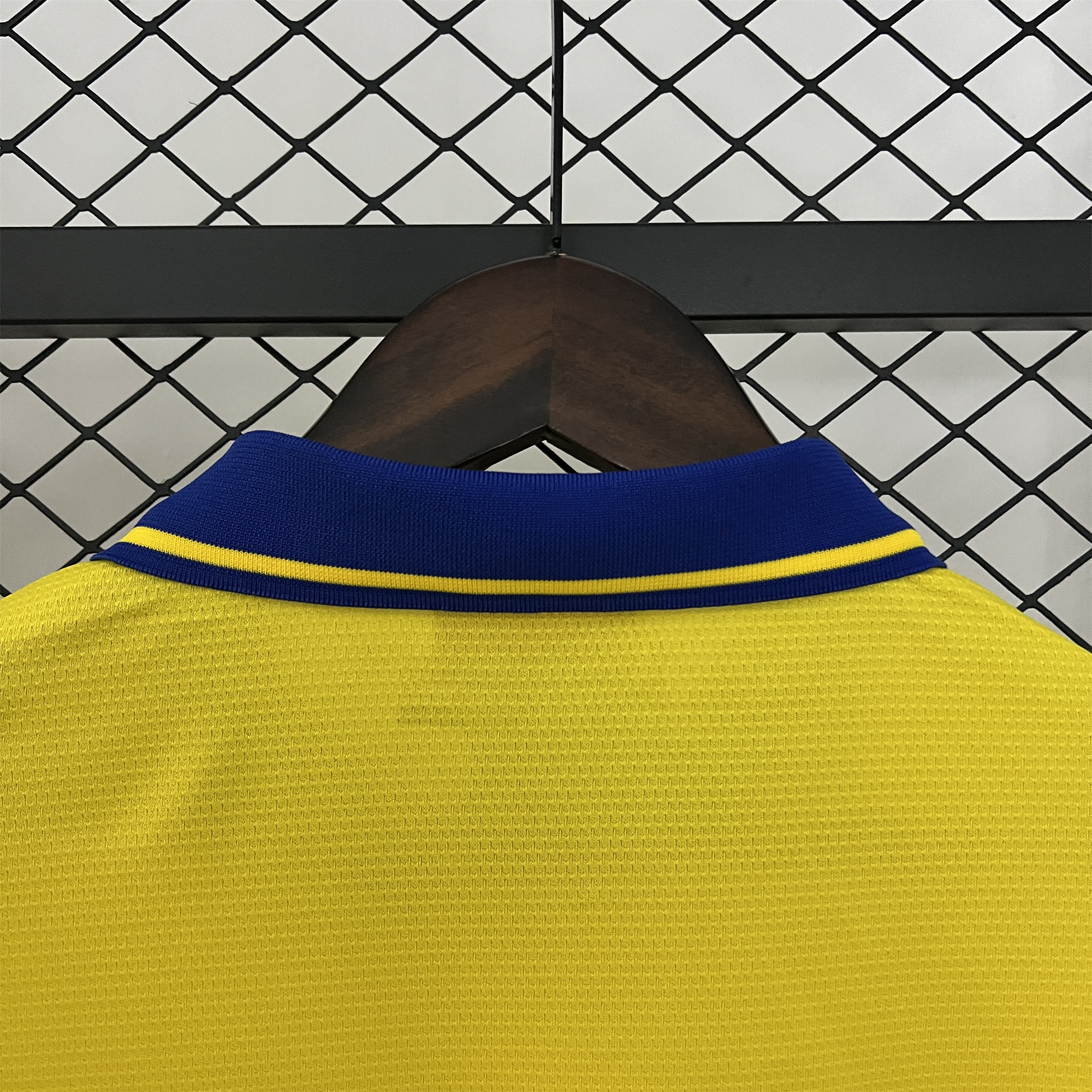 ManixJersey.com | Retro Arsenal 2013-14 Away Jersey -Customize Name, Number and Patch | Worldwide Shipping