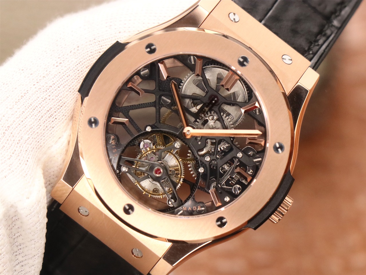 Hublot Classic Fusion Skeleton Tourbillon 505.OX.0180.LR 45mm-fasswatch