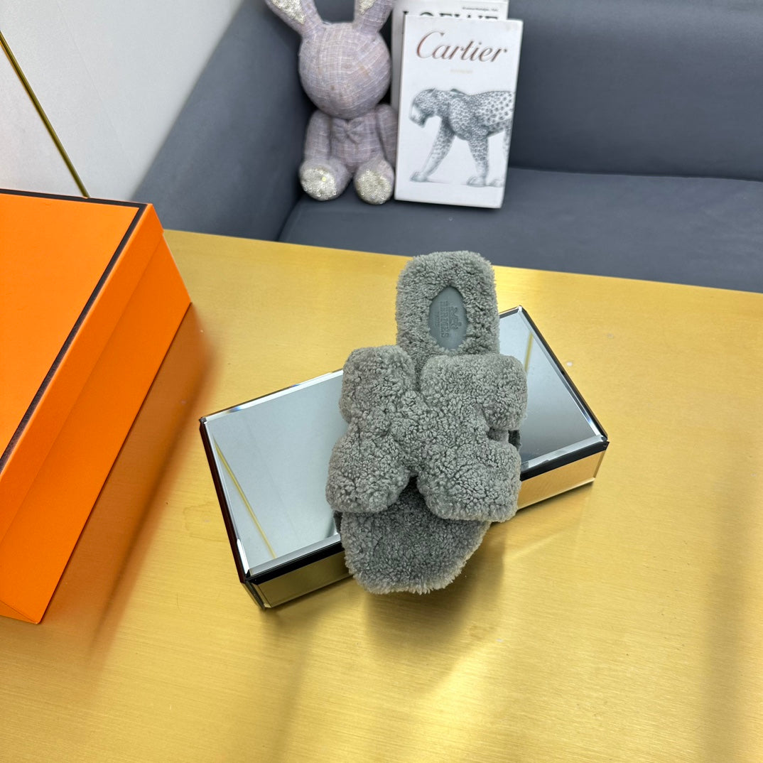 0RAN SHEARLING SANDALS RHINO GRAY、mysite、Cacoeks