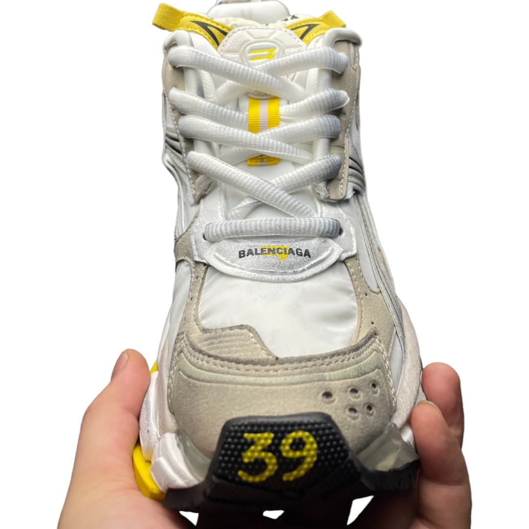 Balenciaga Runner Sneaker in Yellow White、mysite、Cacoeks