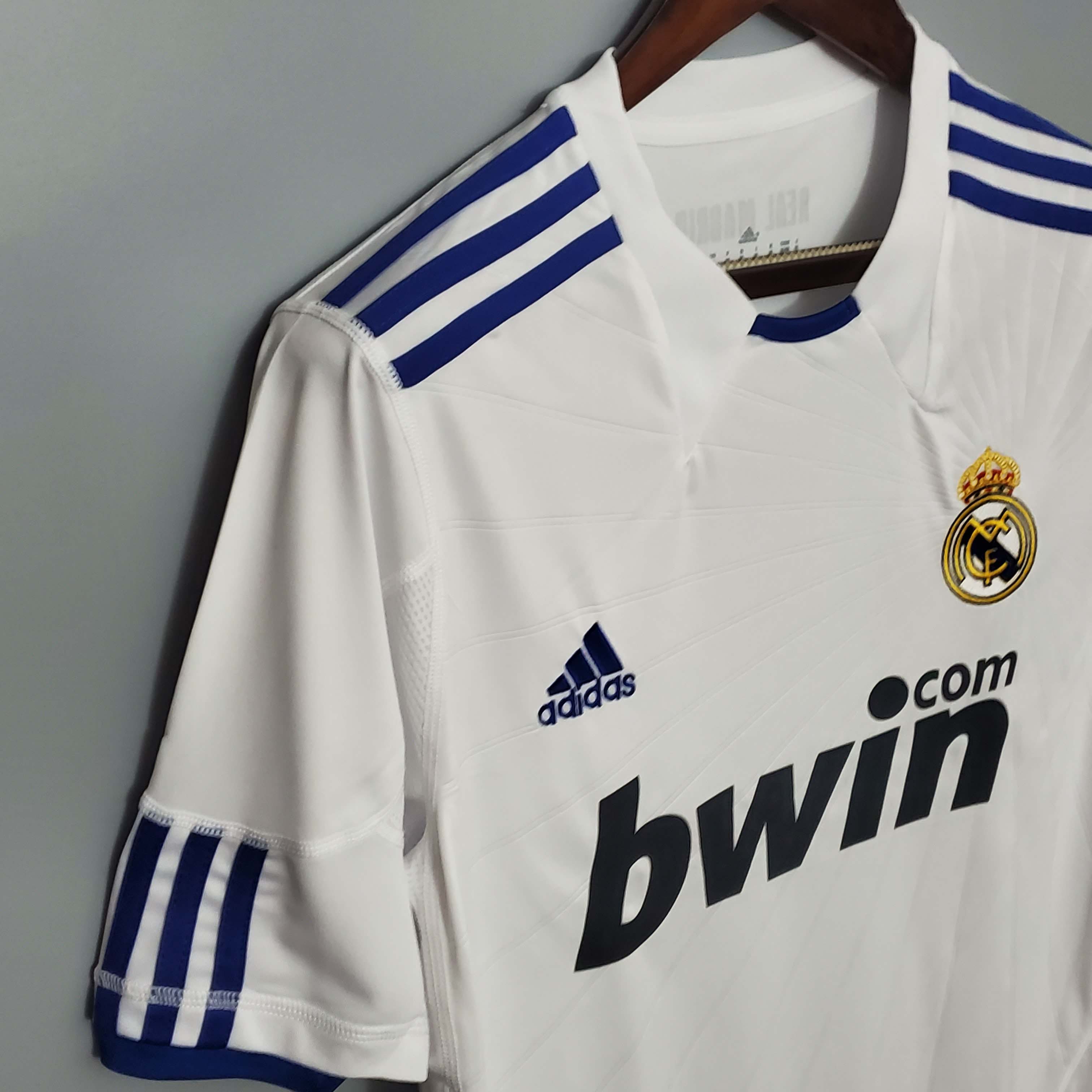 2010/2011 Retro Real Madrid Home Football Shirt 1:1 Thai Quality:football jersey mysite: unitedjerseyfootball 邓江浪:football