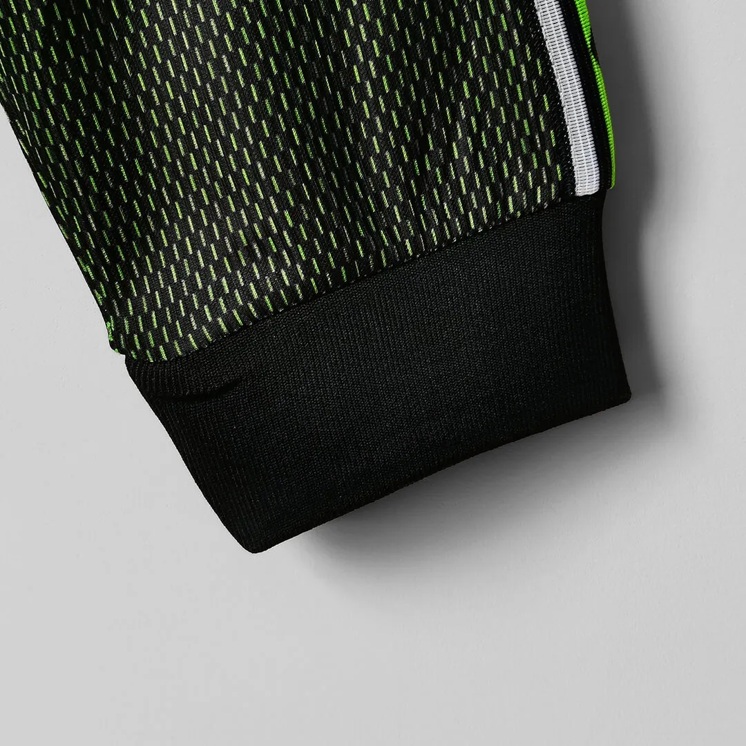 98-99 Manchester United Goalkeeper soccer jersey-Long Sleeve Retro version: Ajax 24-25 Home Stadium Jersey - Fans Version mysite: Adidas luxuryfootballshirts.com: https://www.luxuryfootballshirts.com/