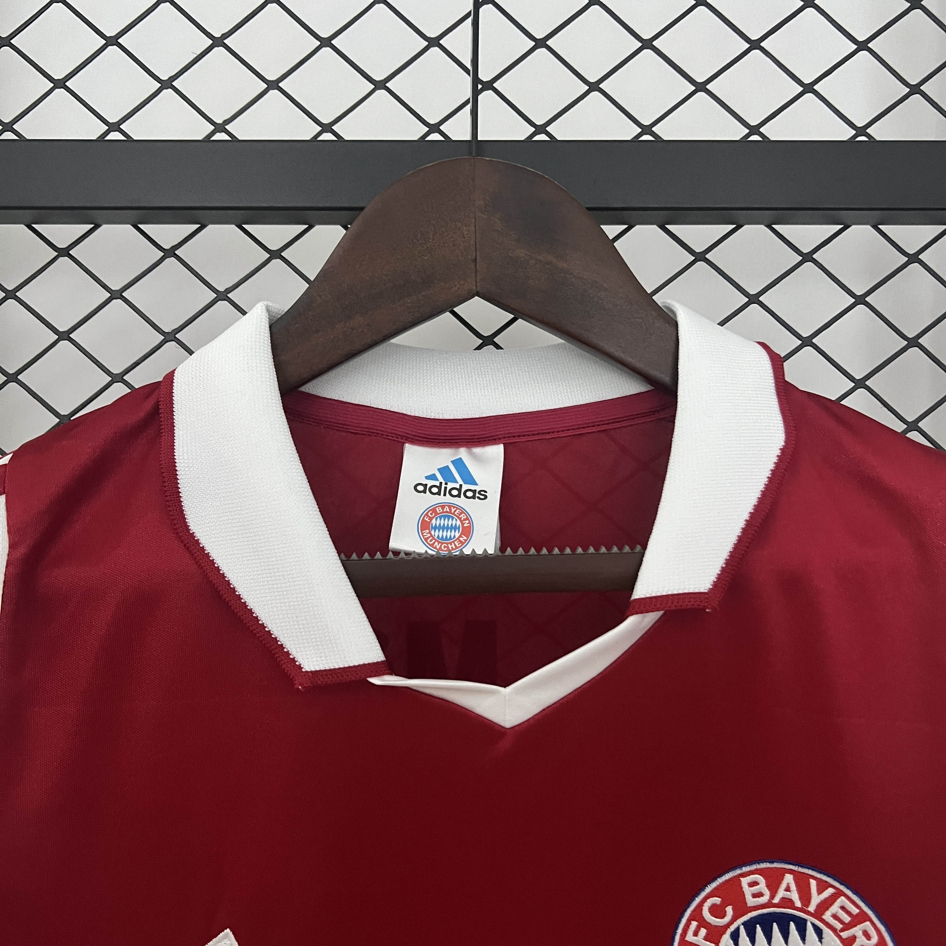 2003/2004 Retro Bayern Munich Home Football Jersey 1:1 Thai Quality:football jersey mysite: unitedjerseyfootball 邓江浪:football