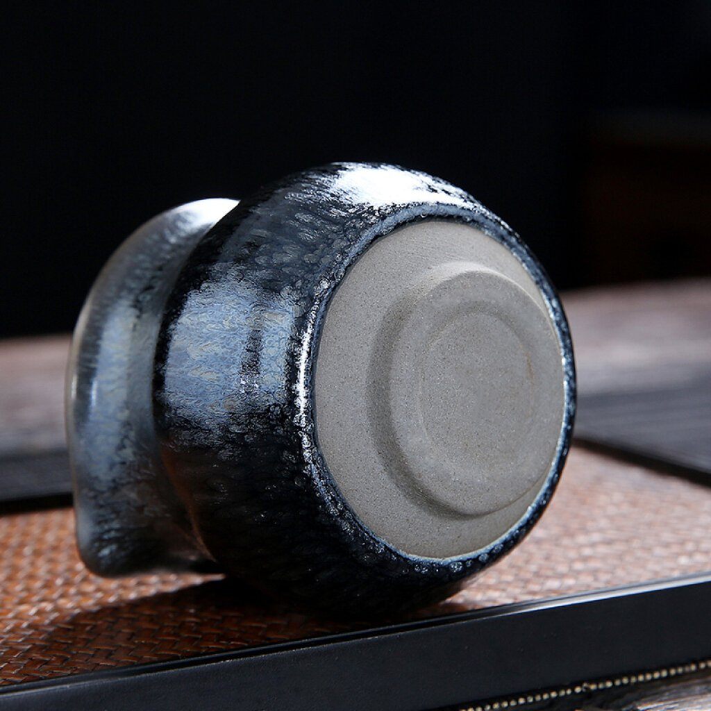 GEEK BAR-https://www.hot-toy.com/