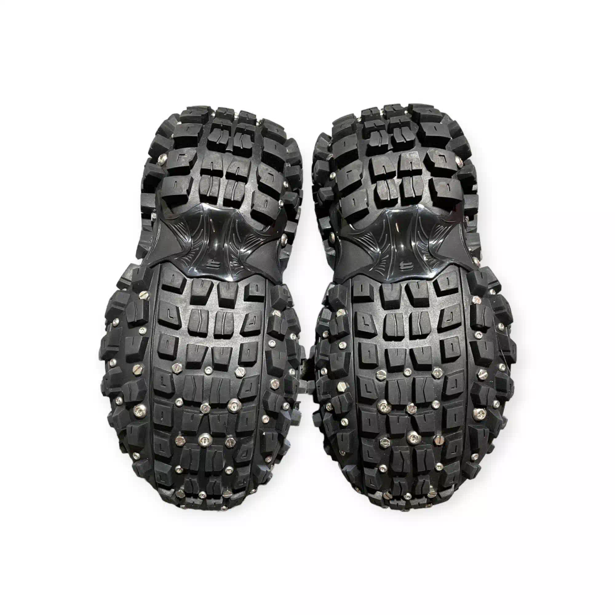 Balenciaga Bouncer Screw Sneaker With Piercings In Black、mysite、Cacoeks