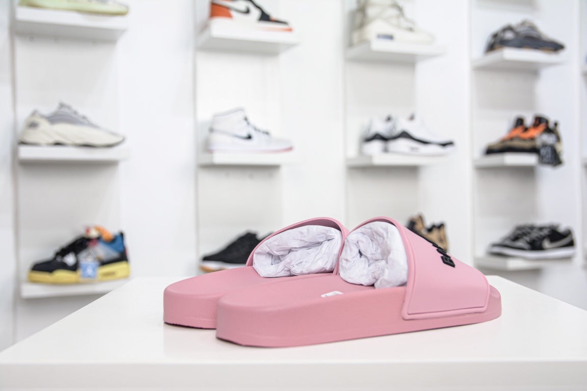 Balenciaga Sandal in Pink、mysite、Cacoeks