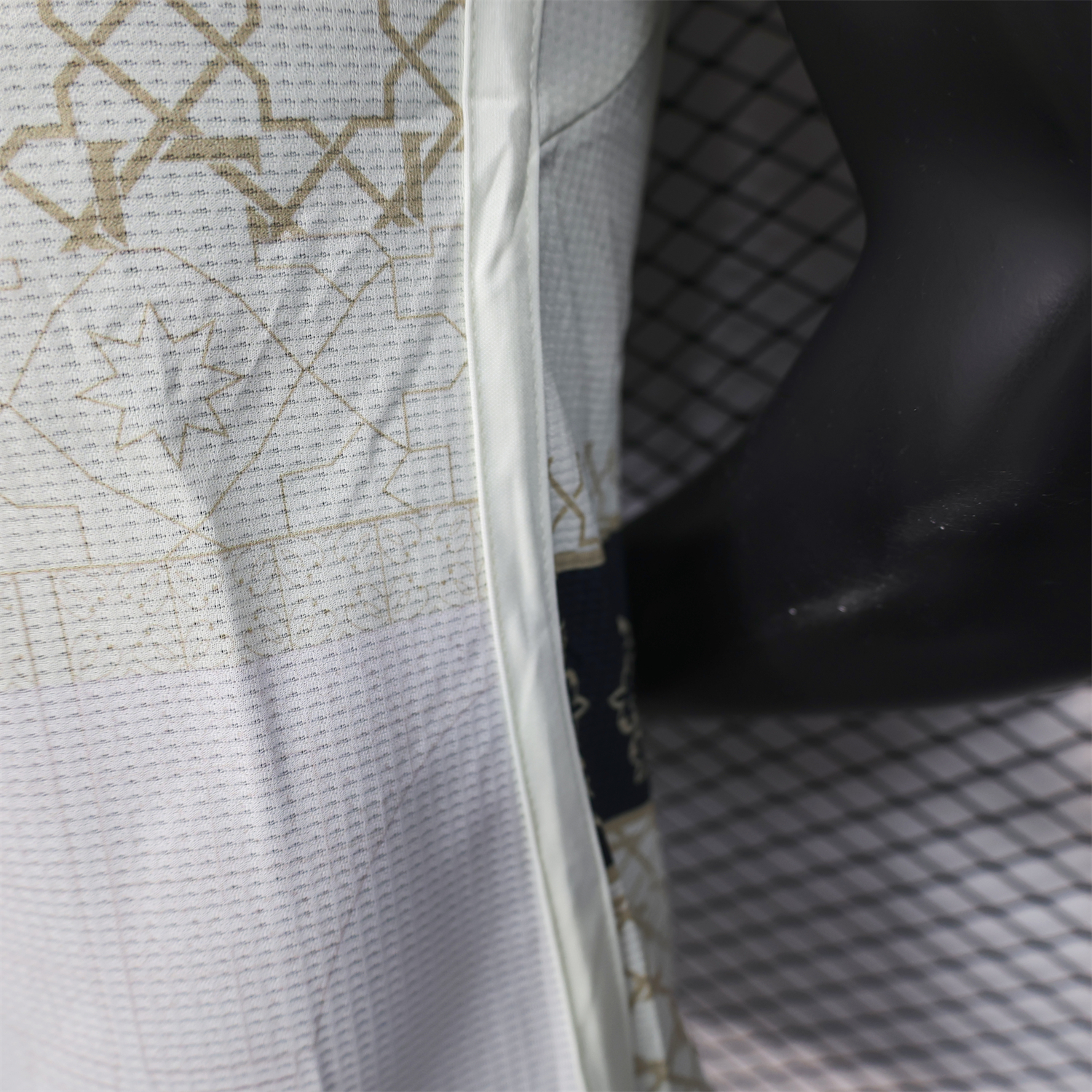 UltraTrikot-Algeria 25-26 Light Yellow with Black Classical Pattern Jersey - Player Version