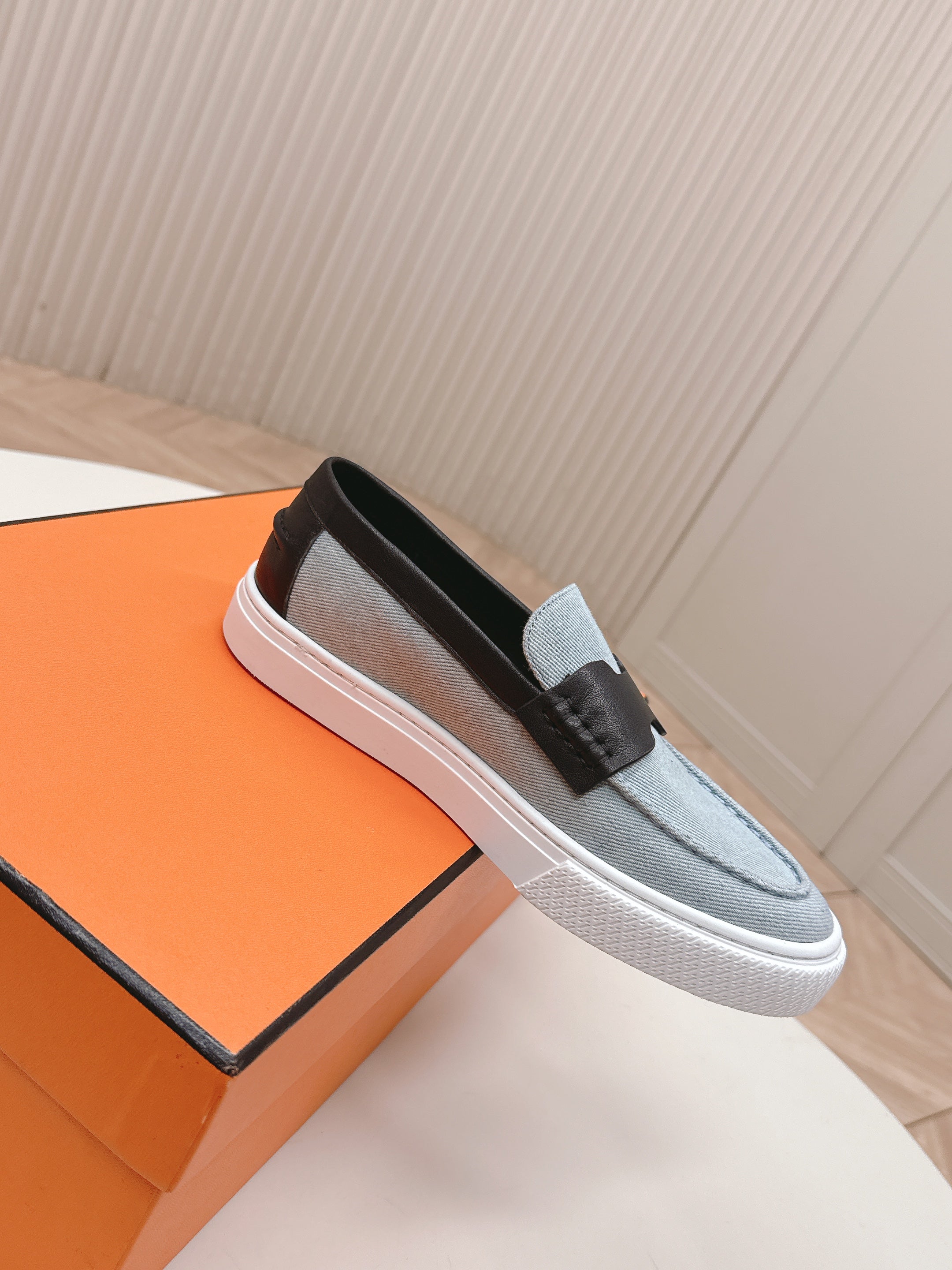 HM 25S SLIP-ON IN BLUE DENIM AND BLACK LAMBSKIN、mysite、Cacoeks