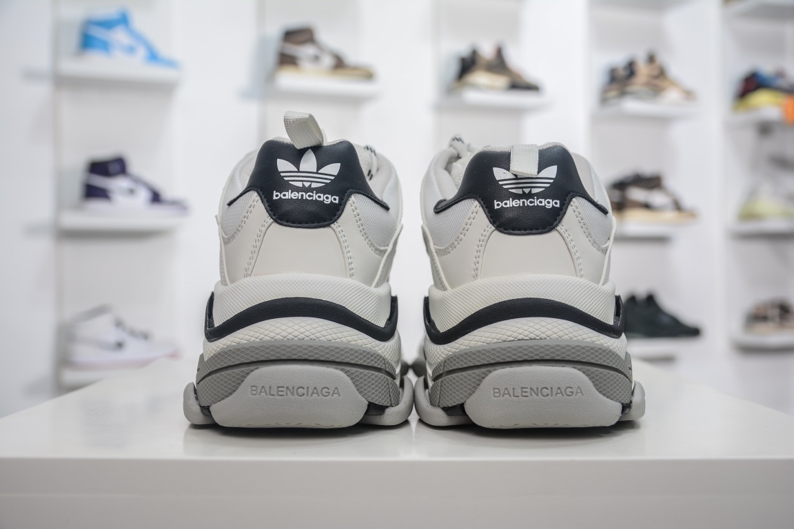 Balenciaga Triple S Sneaker x Adidas in White、mysite、Cacoeks